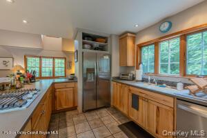 20 Pennsylvania Avenue – For Sale photo 21