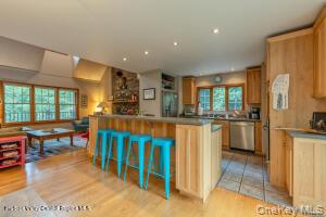20 Pennsylvania Avenue – For Sale photo 19