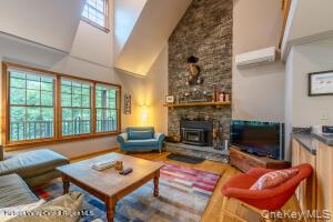 20 Pennsylvania Avenue – For Sale photo 13