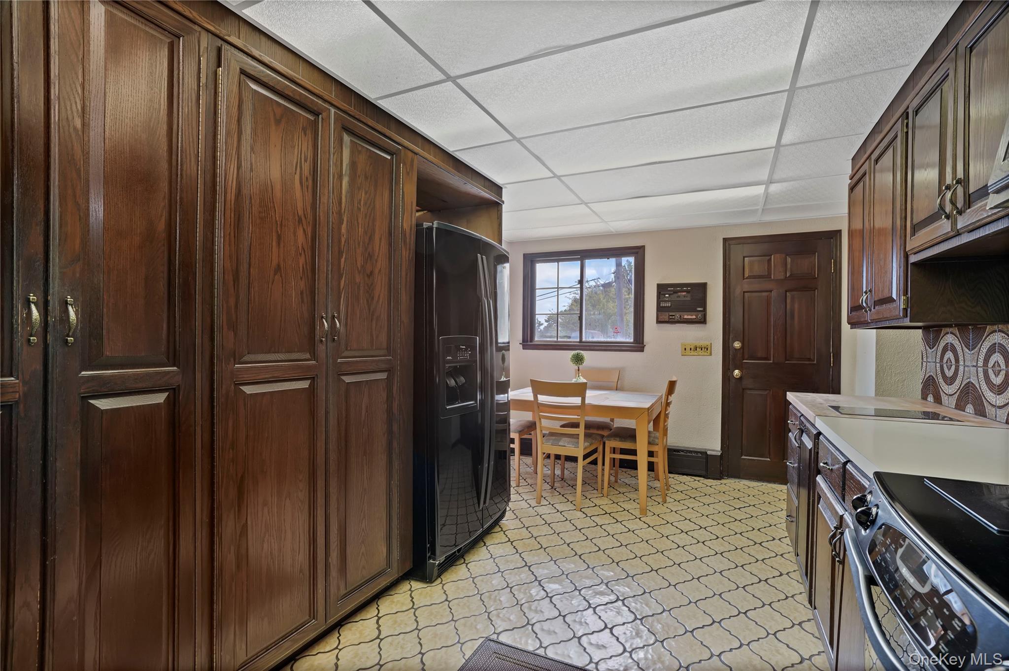 11 Riverview Avenue – For Sale photo 16