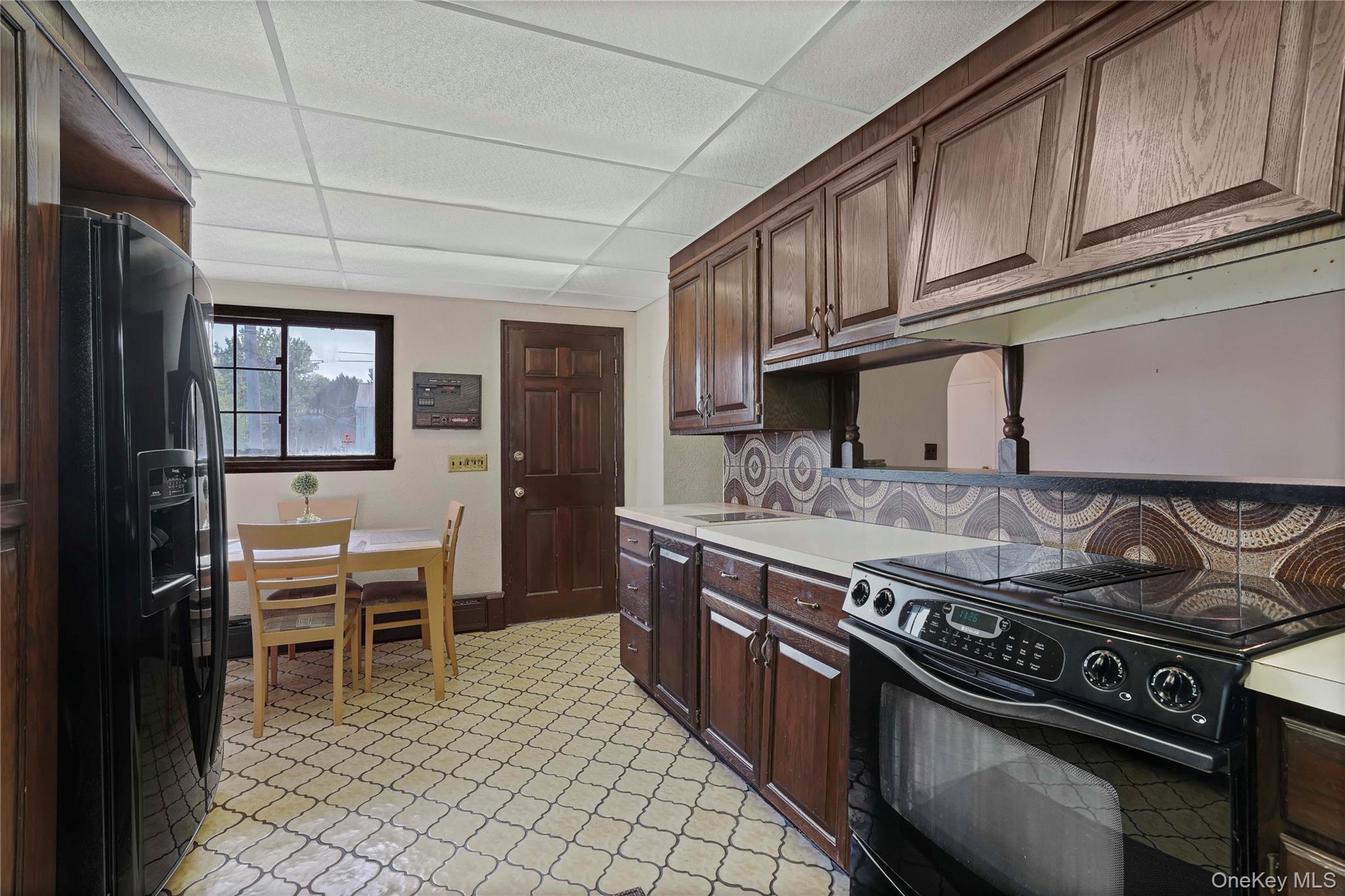 11 Riverview Avenue – For Sale photo 17