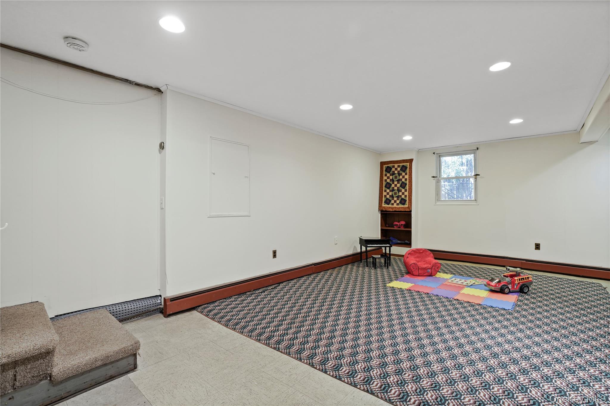 11 Riverview Avenue – For Sale photo 30