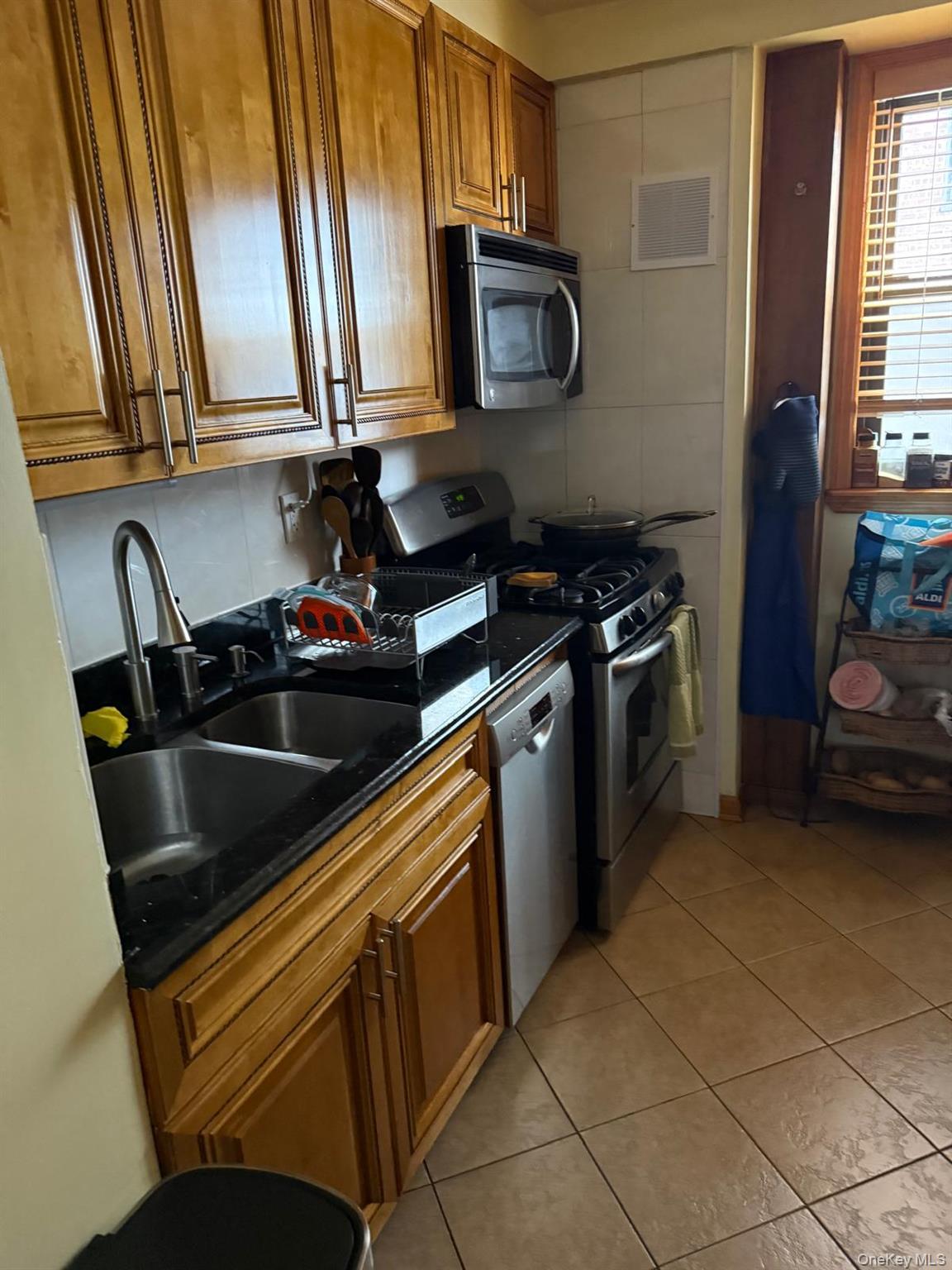 61-25 98th Street, Unit 10J photo 8
