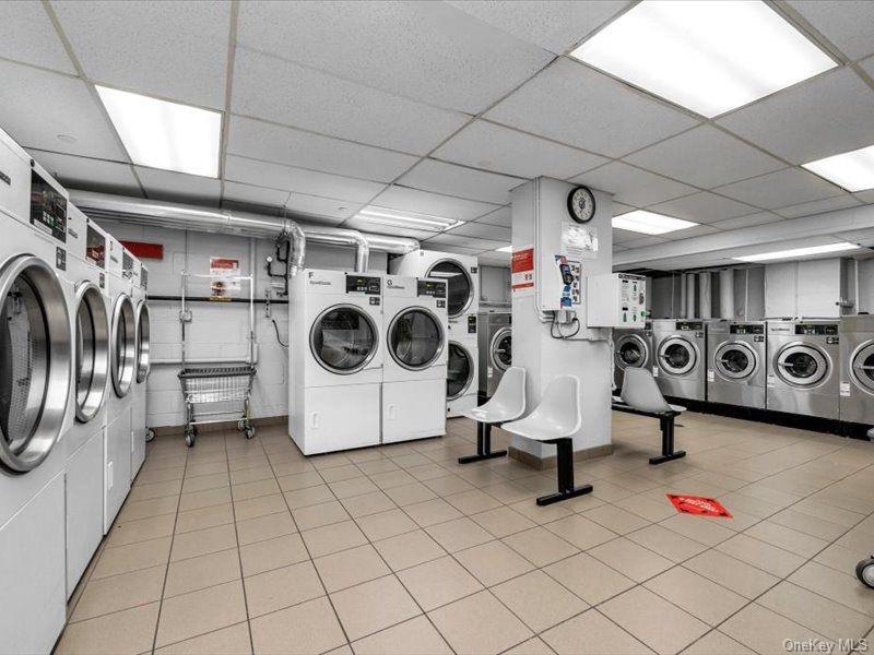 61-25 98th Street, Unit 10J photo 16