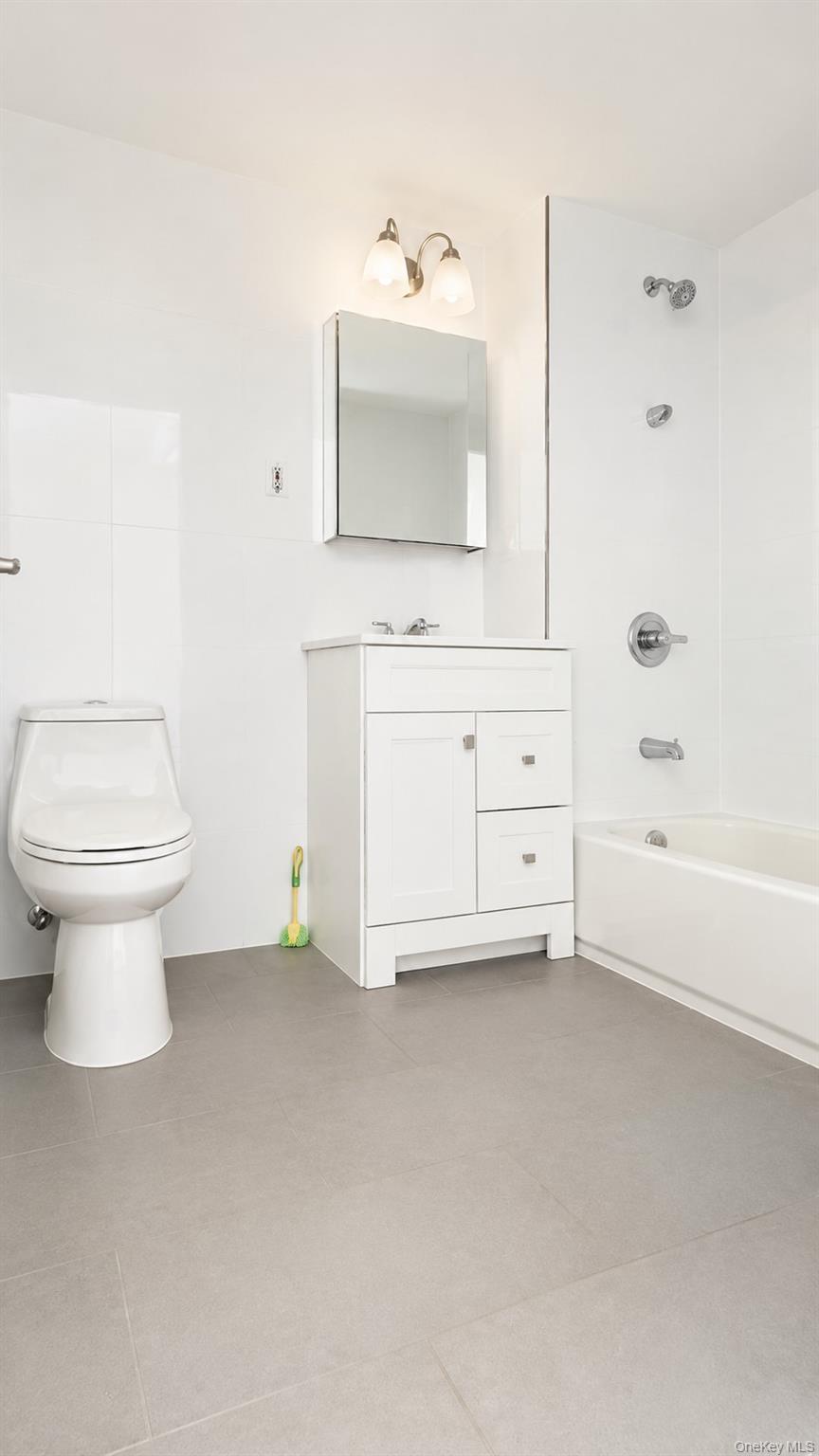 21410 15th Avenue, Unit 2F photo 6