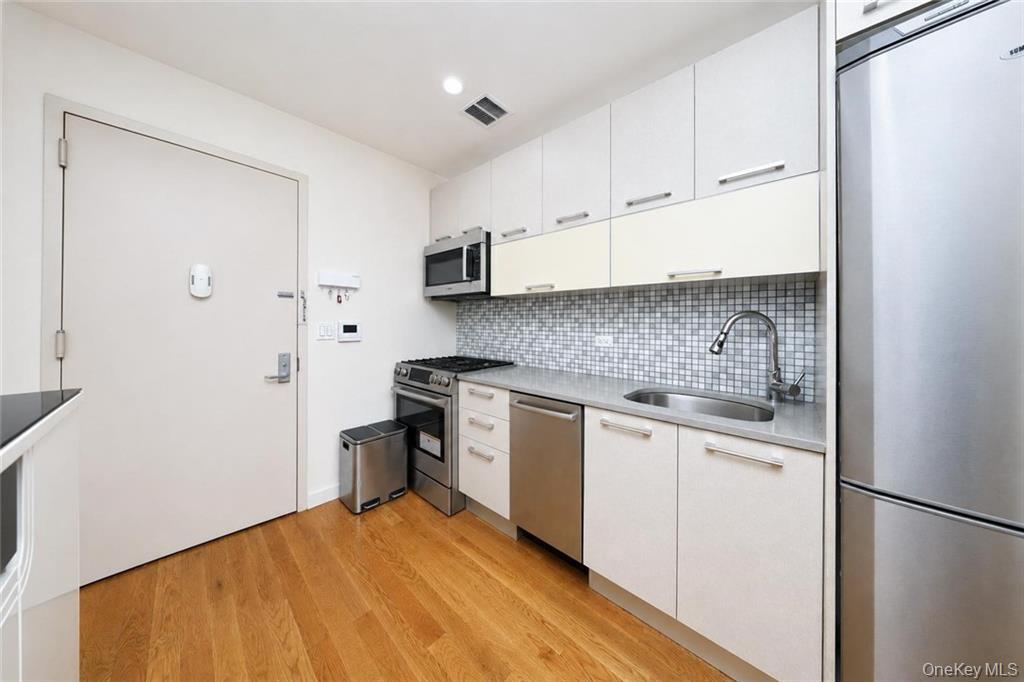 8629 Bay Parkway, Unit 5G photo 5