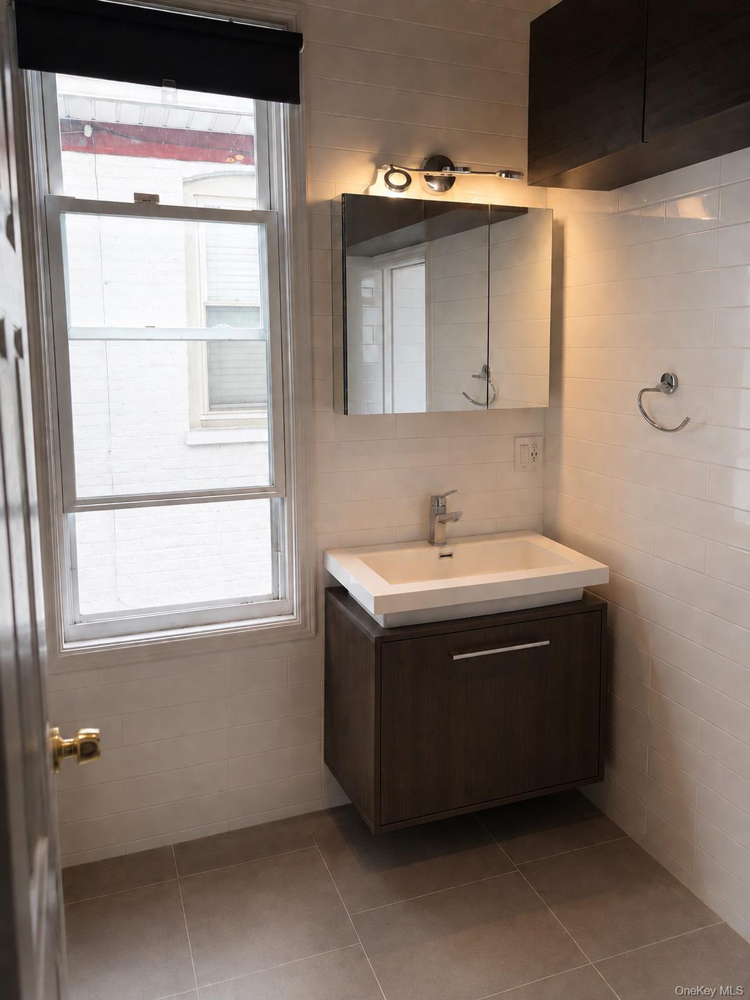 2716 Humphrey Street, Unit 1A photo 2