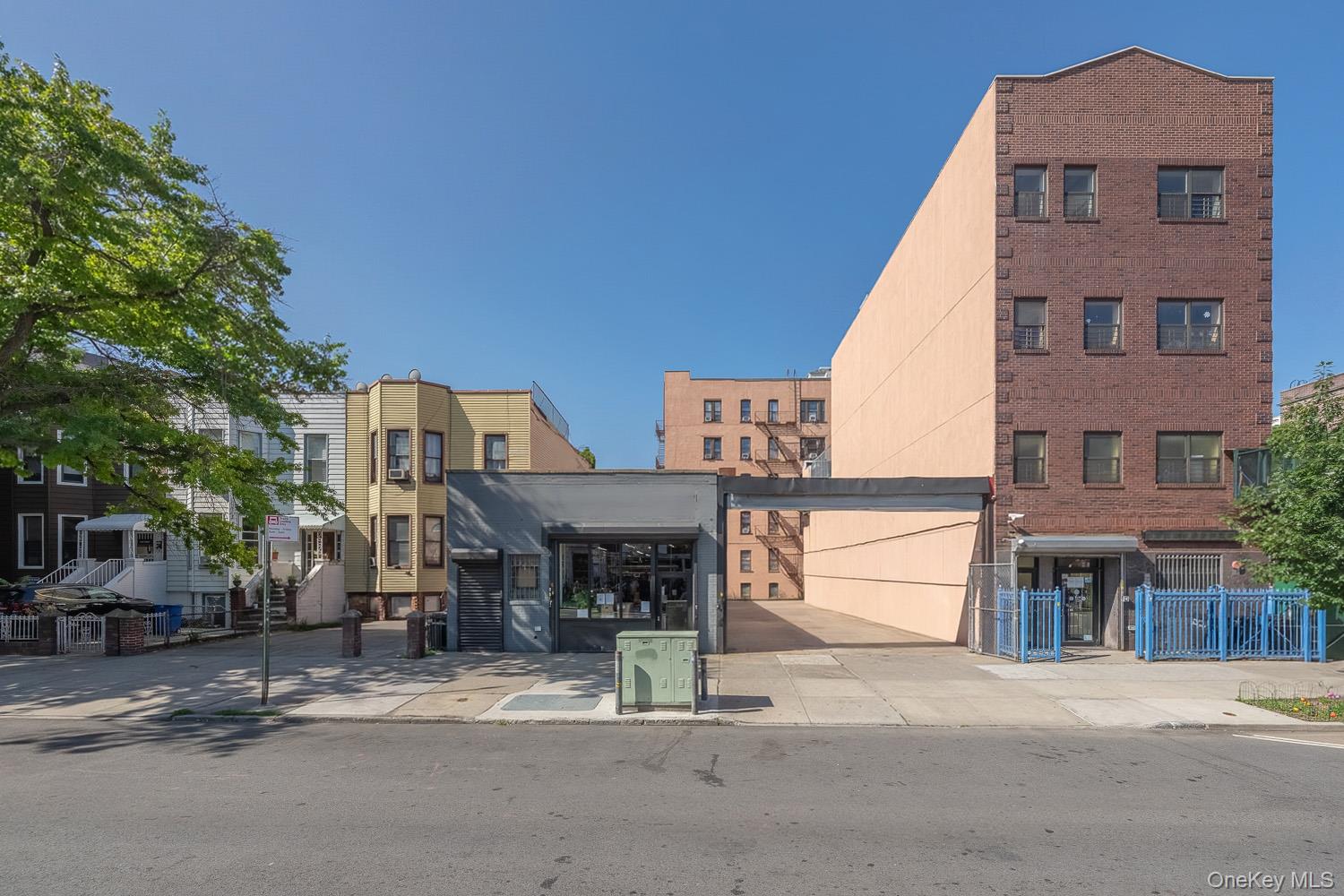 3210 31st Avenue – For Sale