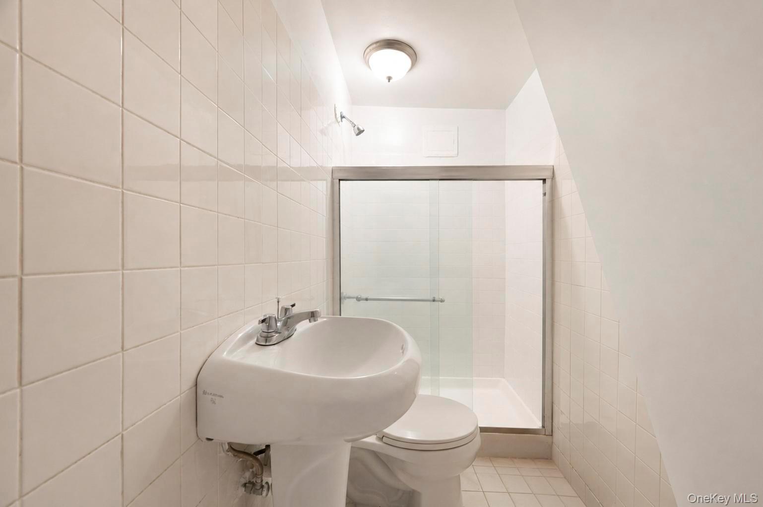 212 Edwards Place – For Sale photo 21