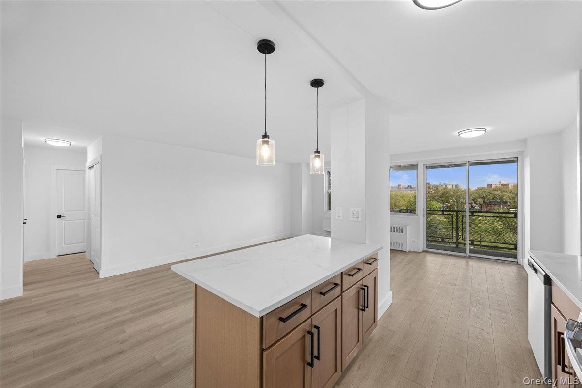 825 Morrison Avenue, Unit 13C photo 18