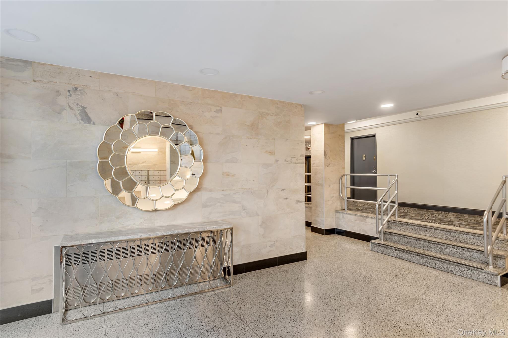 825 Morrison Avenue, Unit 13C photo 31