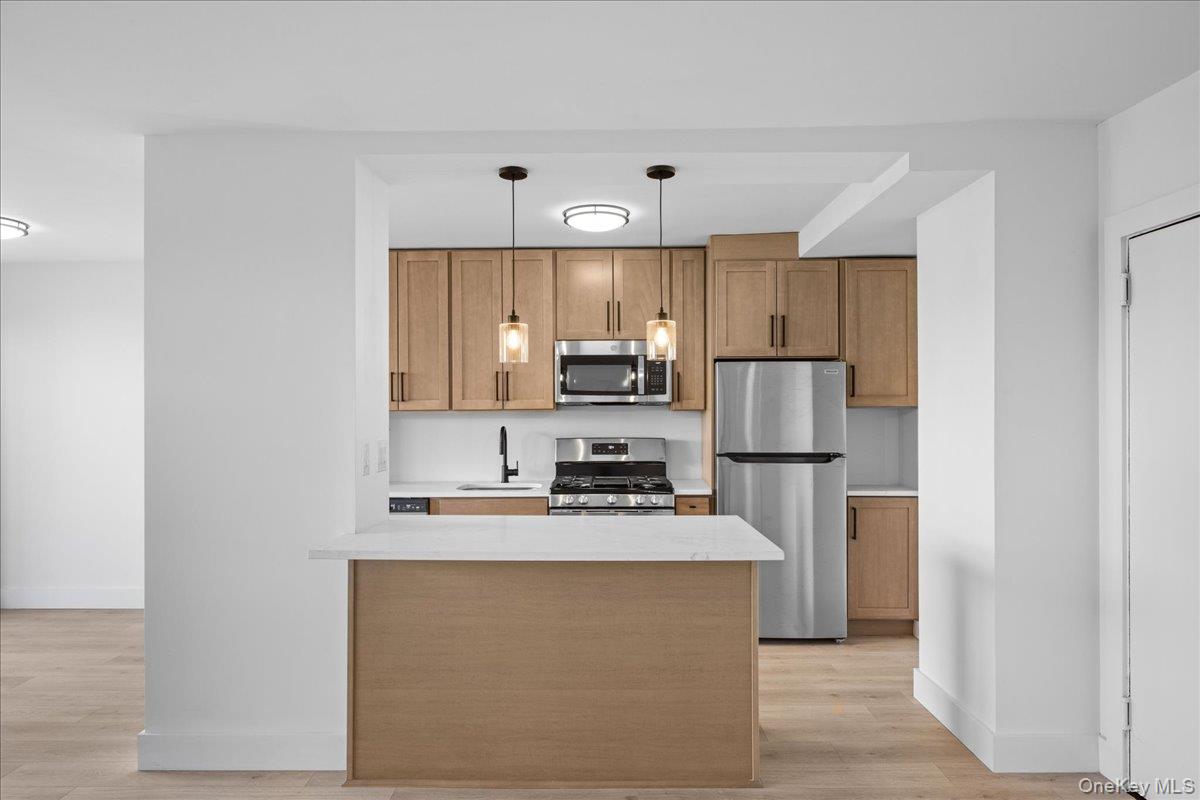 825 Morrison Avenue, Unit 13C photo 7