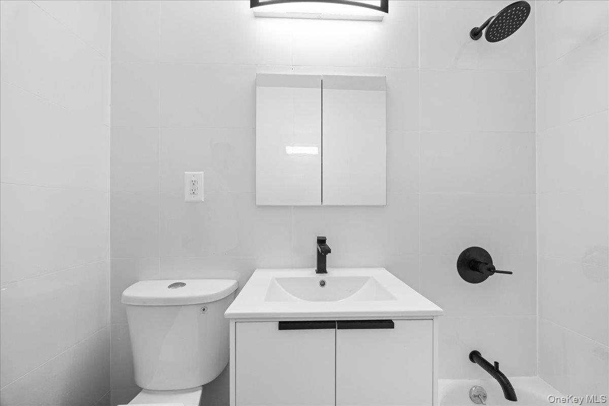 825 Morrison Avenue, Unit 13C photo 25