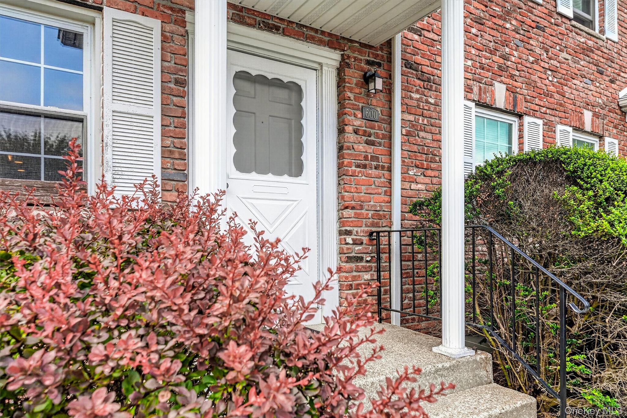 600 Mohawk Court – For Sale photo 5