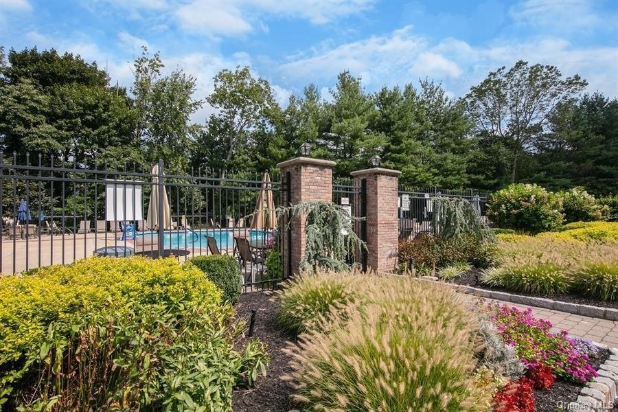 600 Mohawk Court – For Sale photo 2