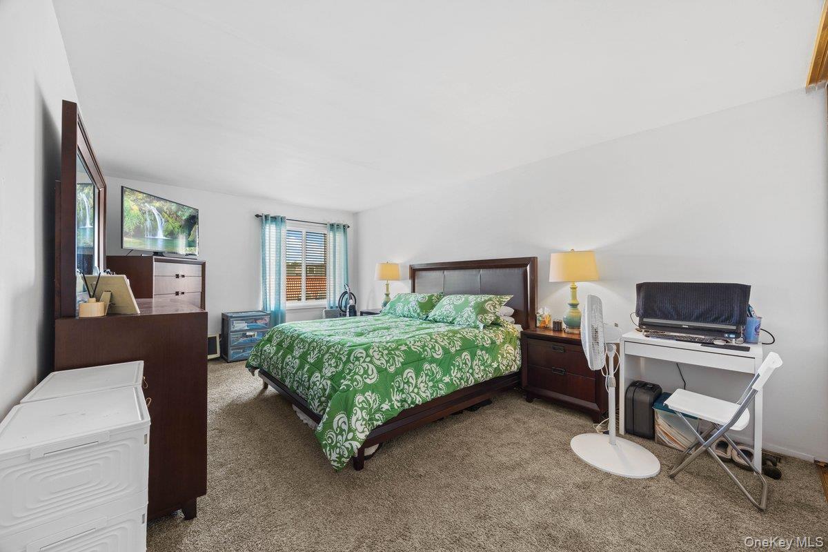 21 Alhambra Drive – For Sale photo 16