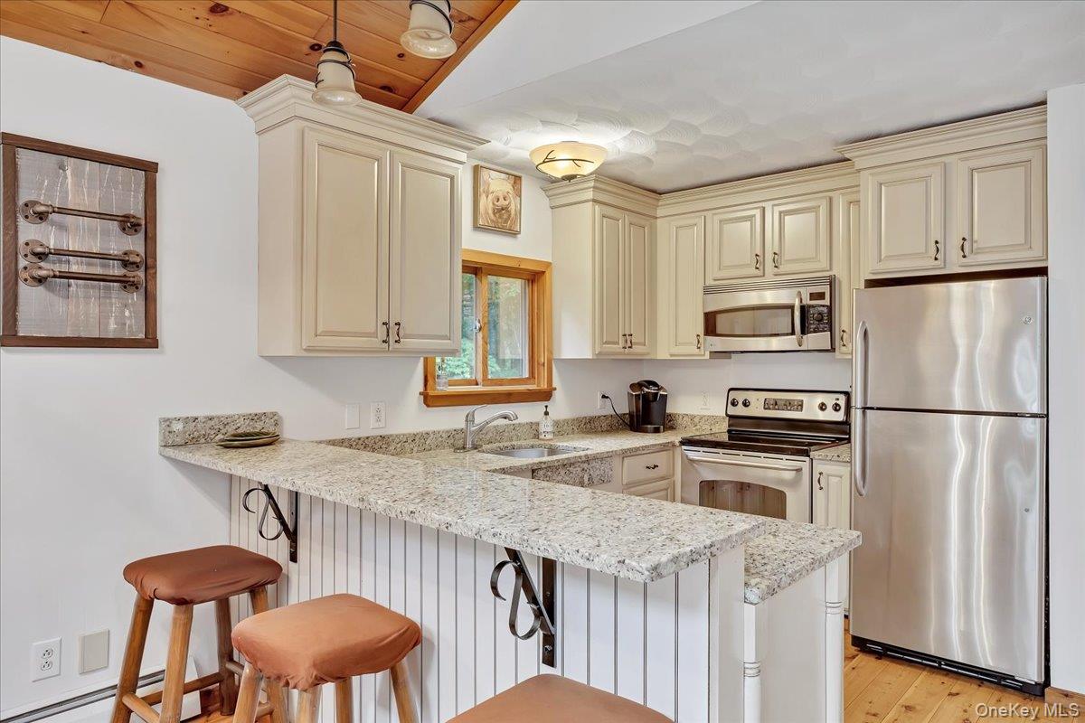 307 Bobillen Drive – For Sale photo 18