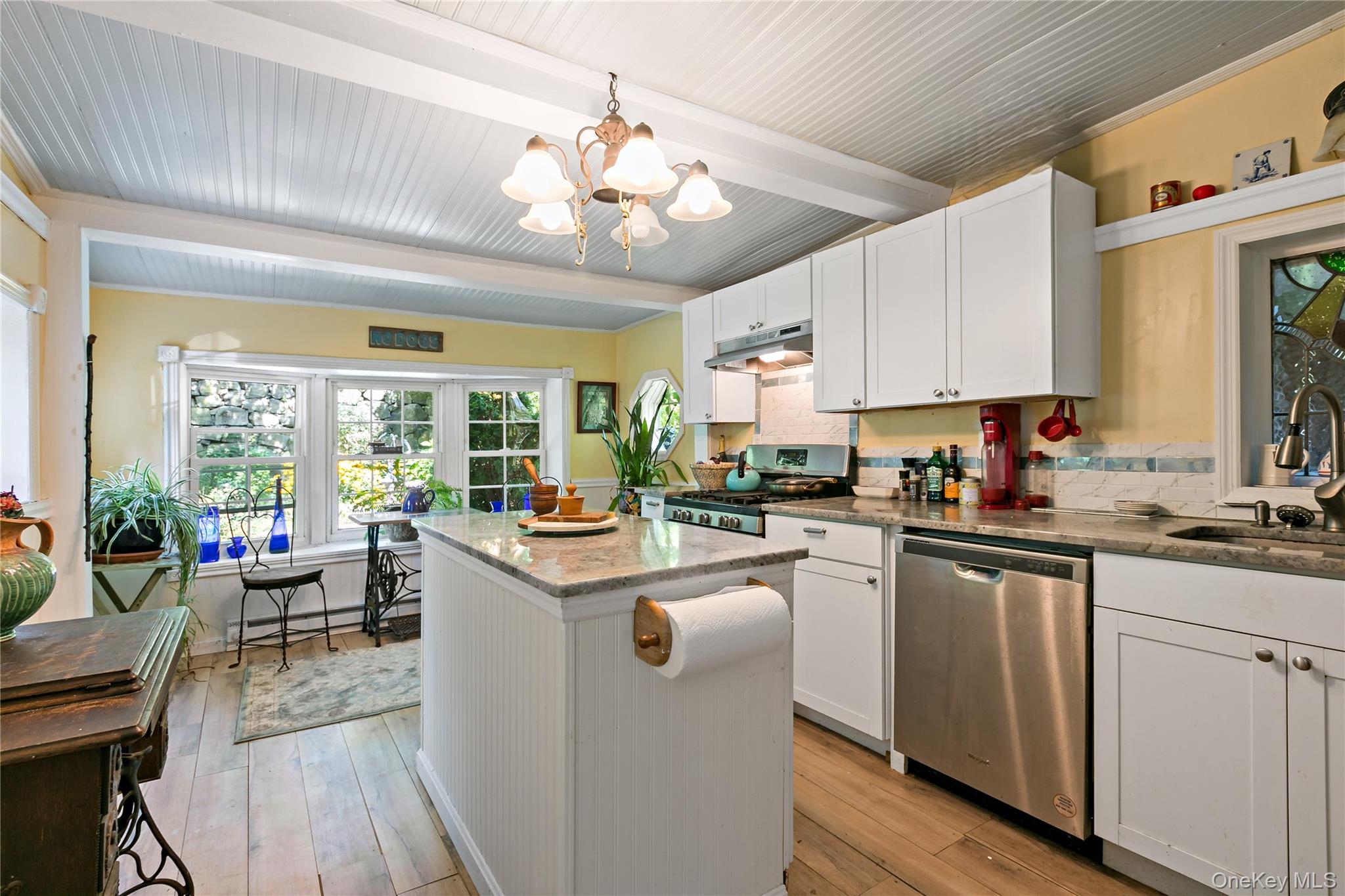 7 Railroad Avenue – For Sale photo 7