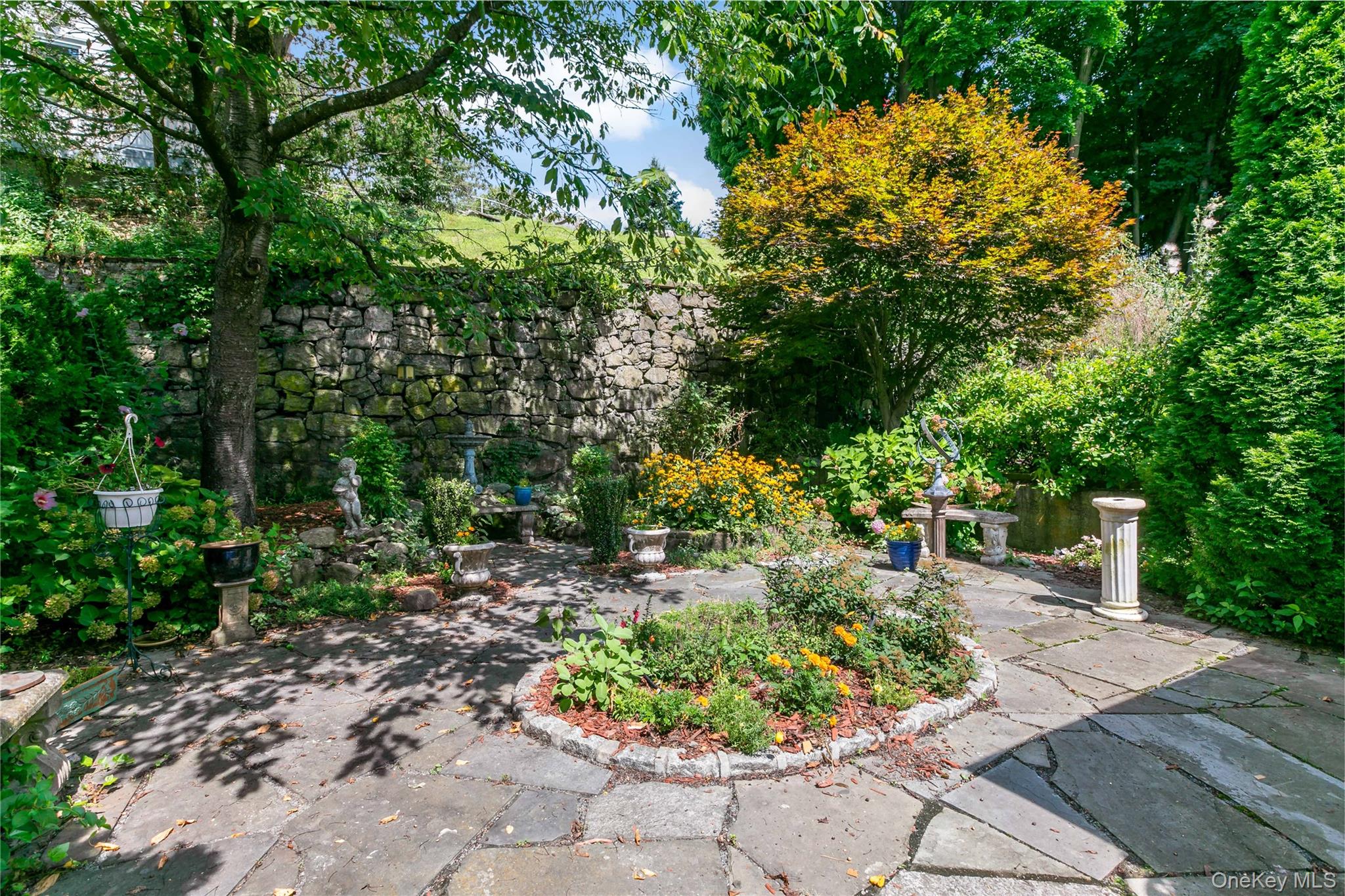 7 Railroad Avenue – For Sale photo 20
