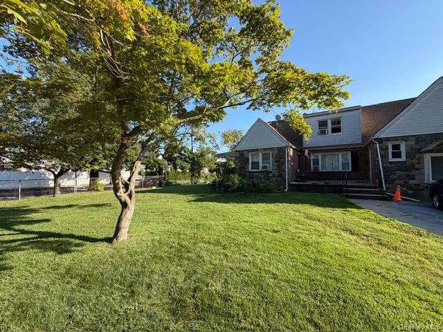 134 Stuart Avenue – For Rent photo 2