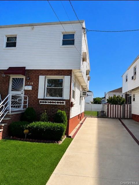 1349 E 103rd Street – For Sale photo 3