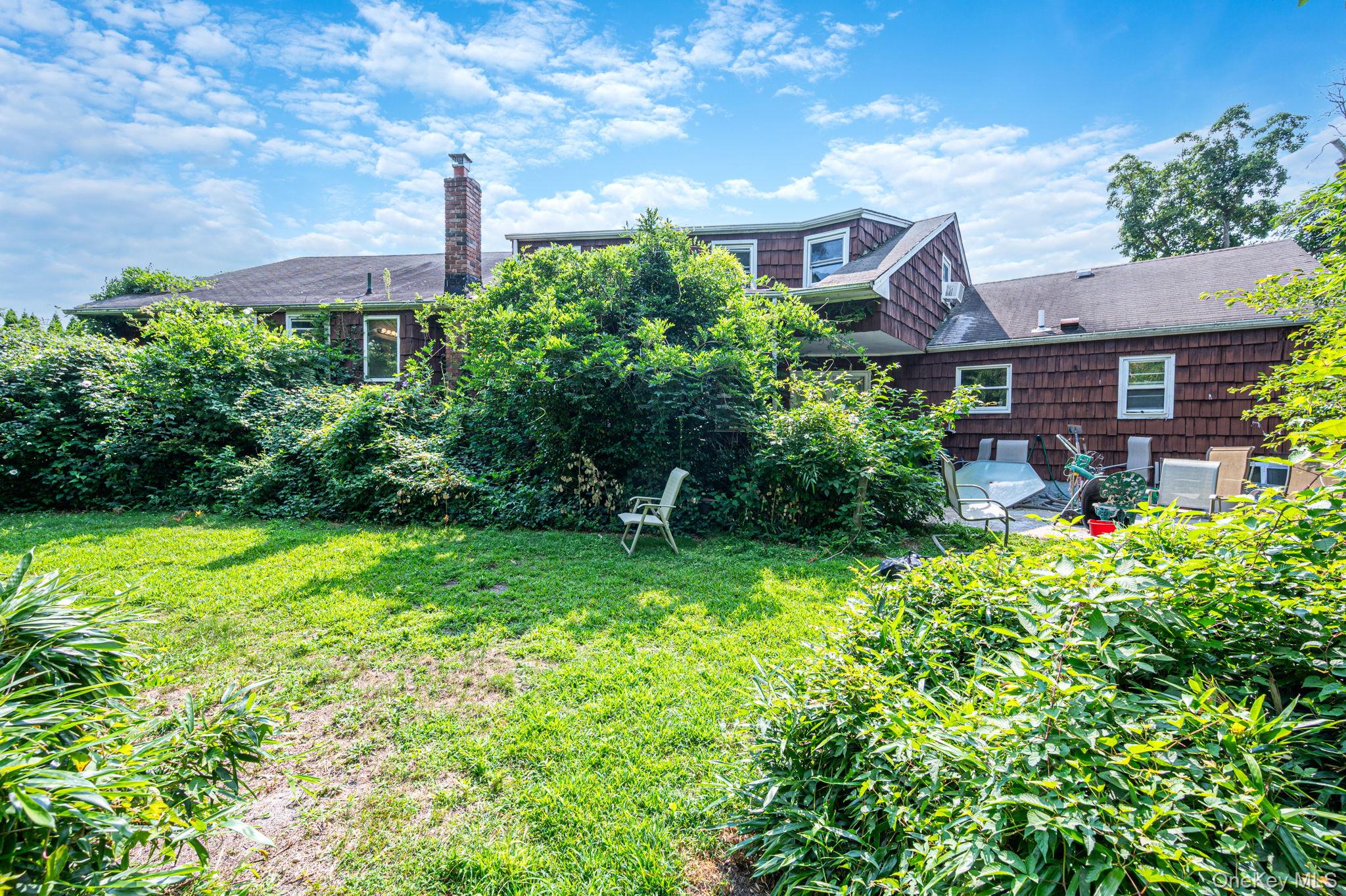 893 Gardiner Drive – For Sale photo 12
