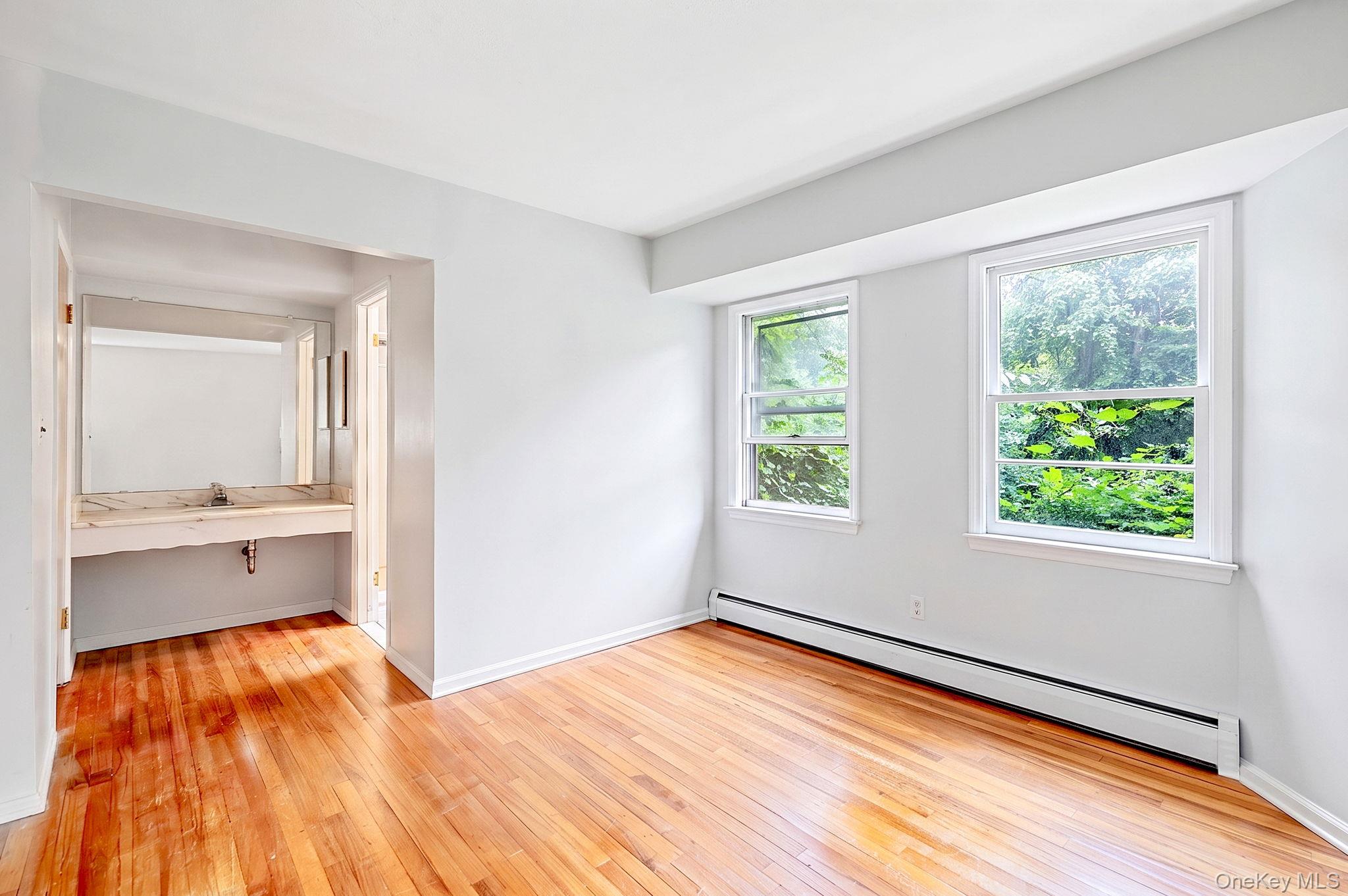 893 Gardiner Drive – For Sale photo 29