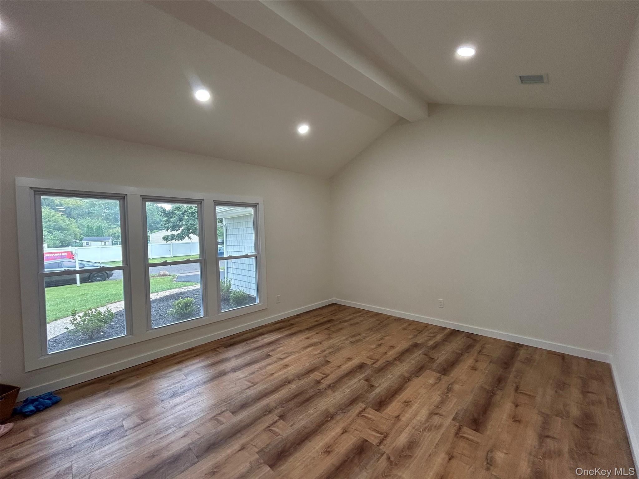 5 Orleans Green – For Sale photo 2