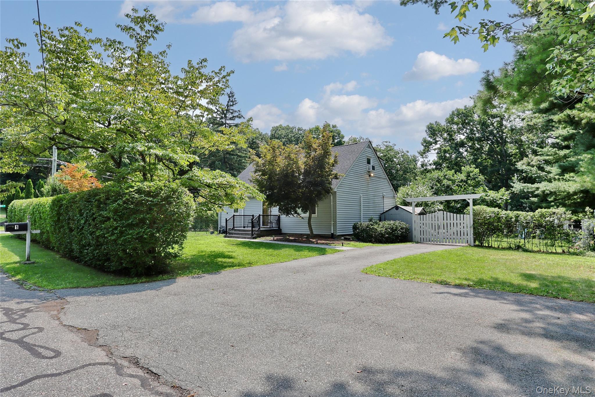 1 Stemmer Lane – For Sale photo 25