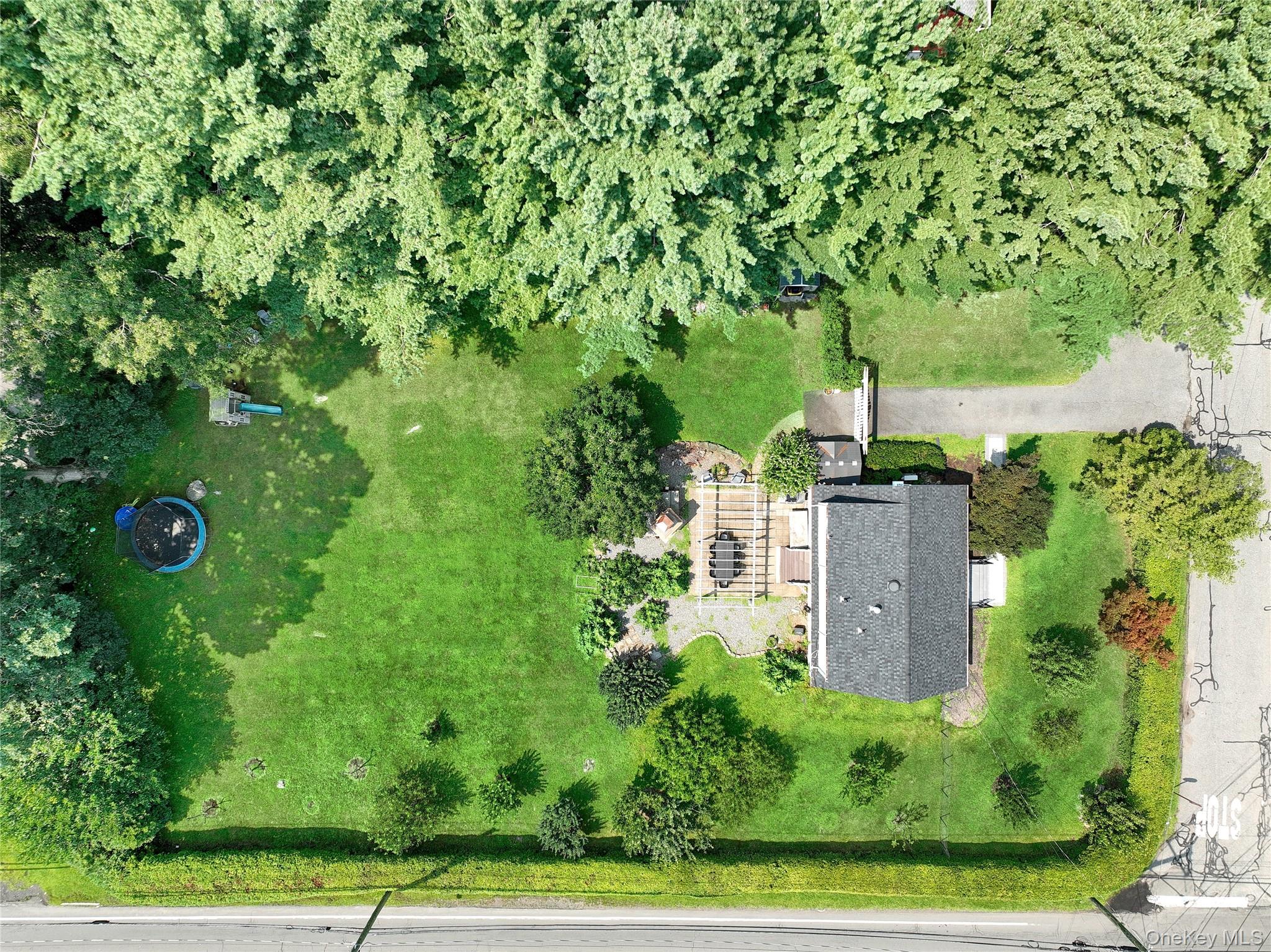 1 Stemmer Lane – For Sale photo 4