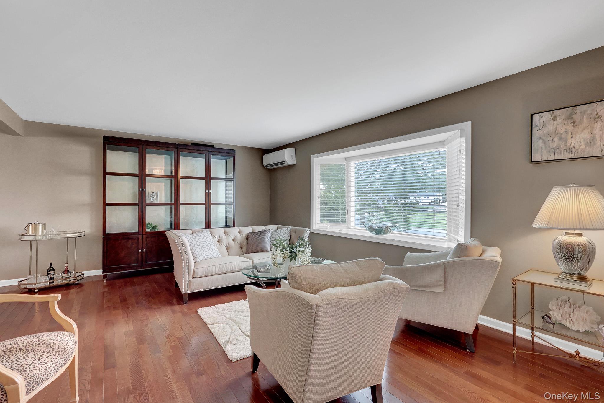 34 NE Admiral Road – For Sale photo 5