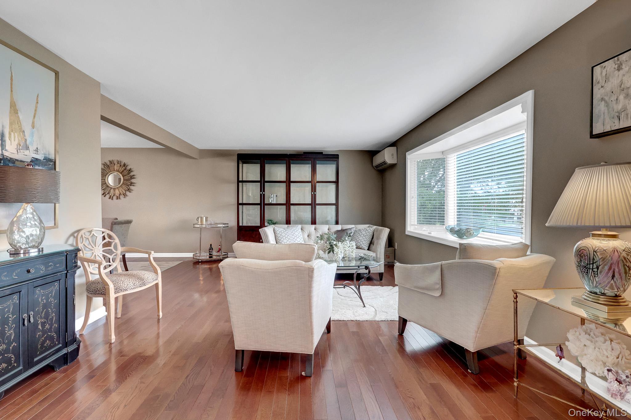 34 NE Admiral Road – For Sale photo 4