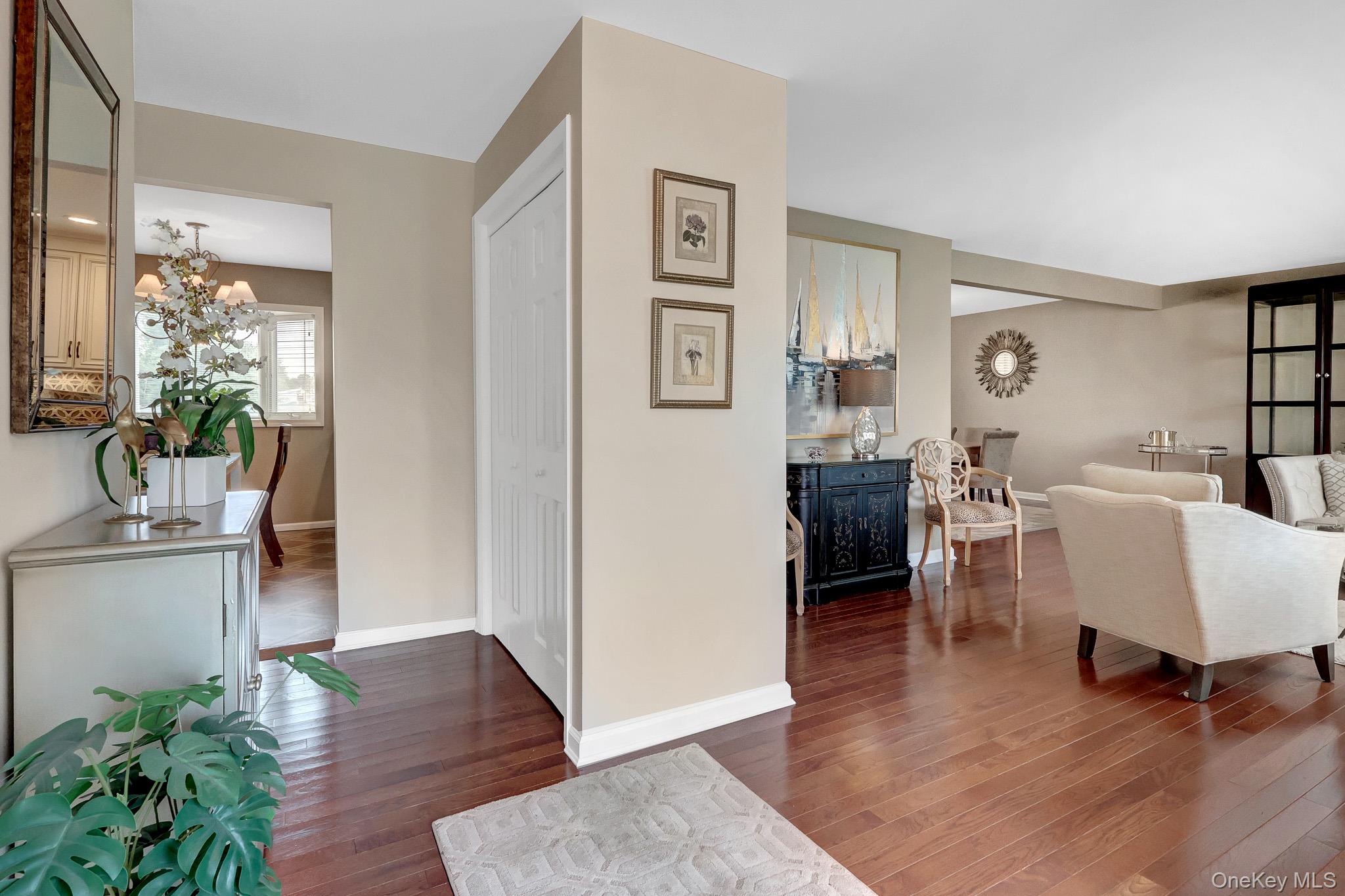 34 NE Admiral Road – For Sale photo 3