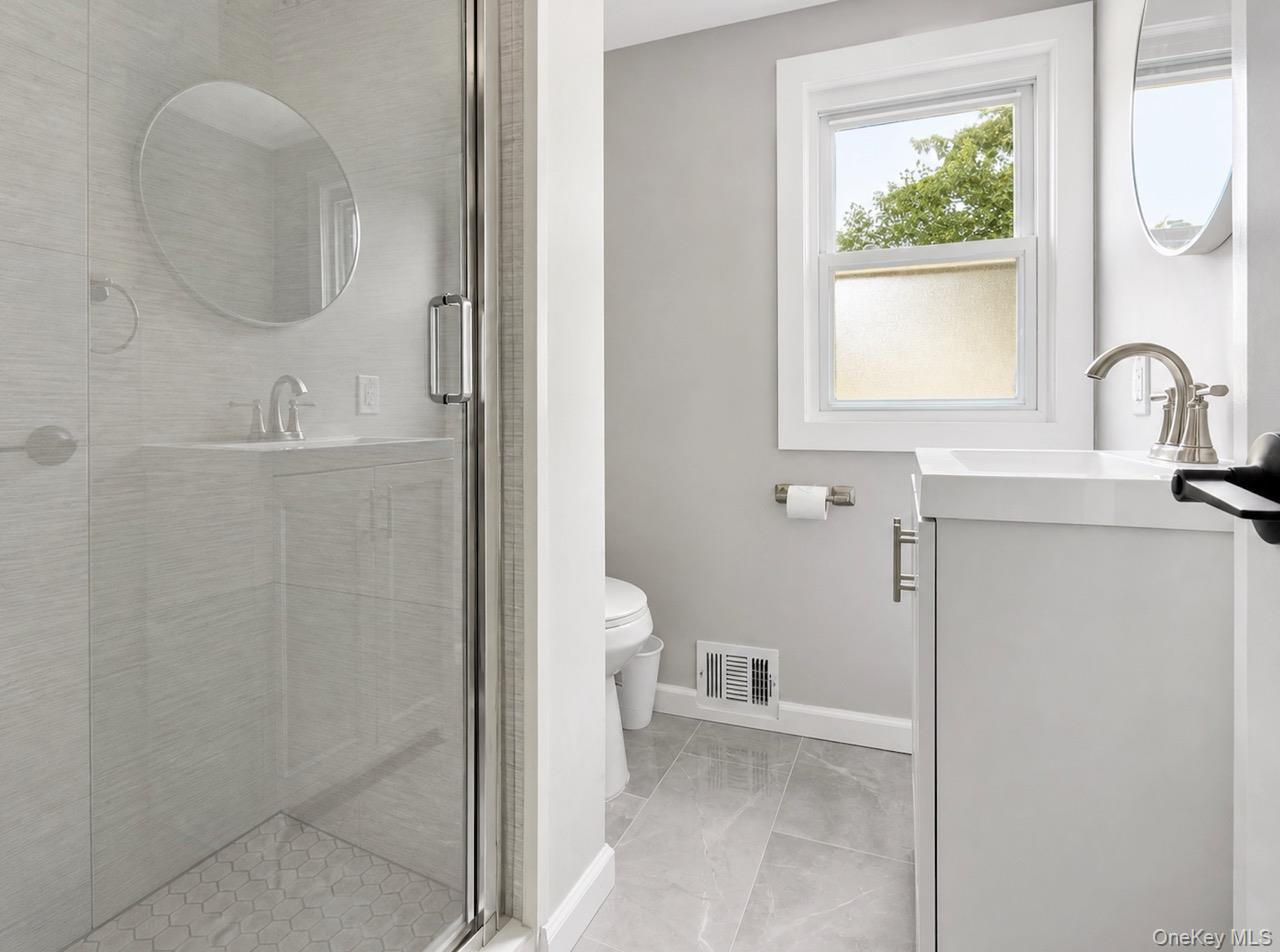 15 Berkshire Road – For Sale photo 13