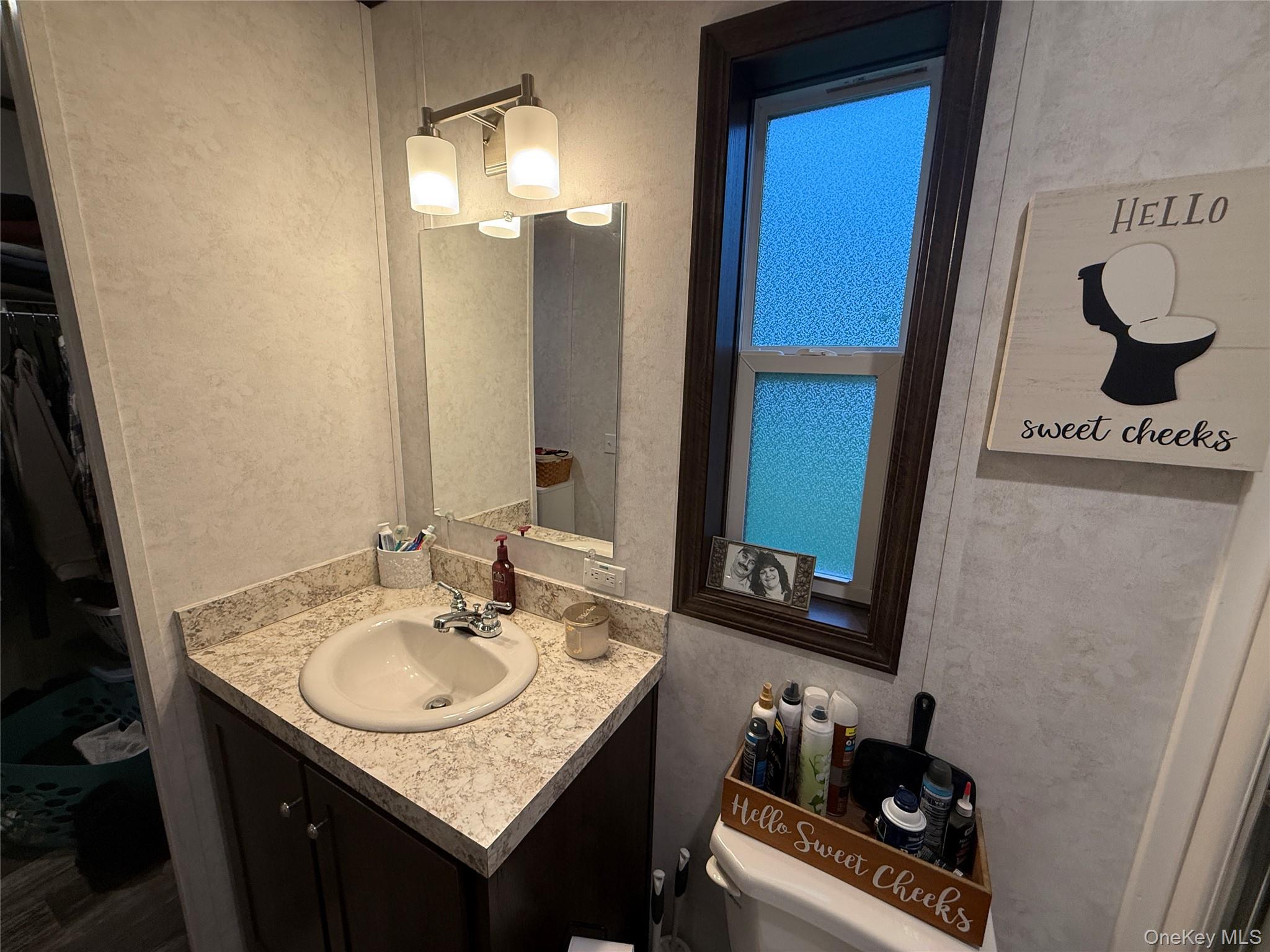 755 Tarrytown Lane – For Sale photo 10