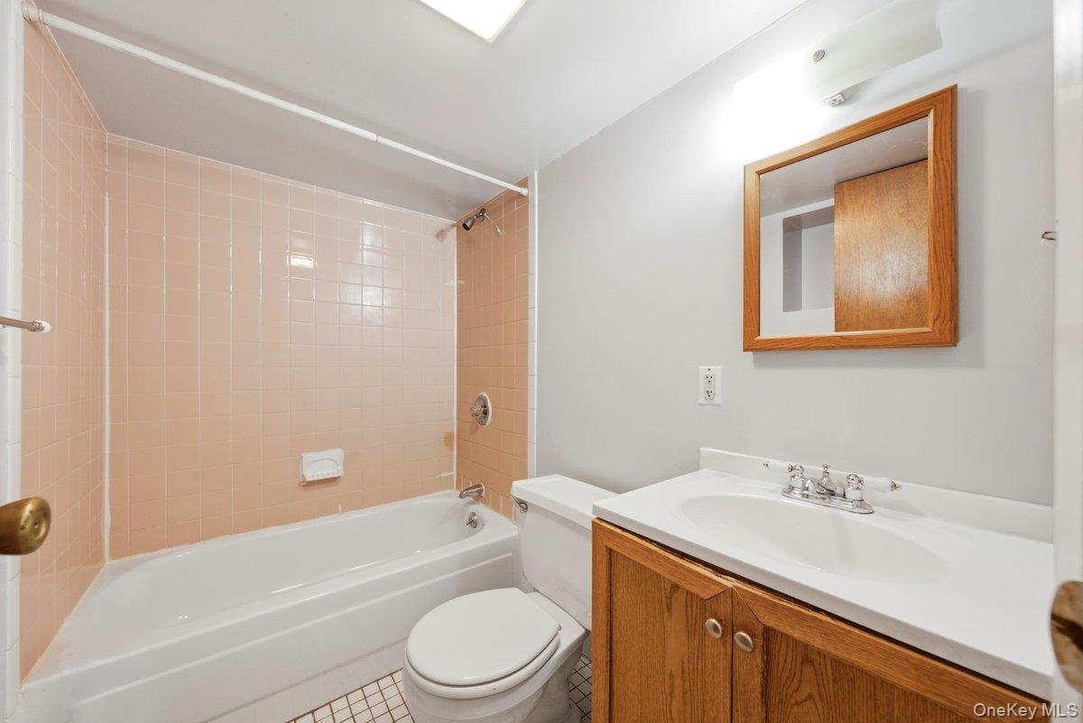 3633 Greystone Avenue – For Sale photo 45