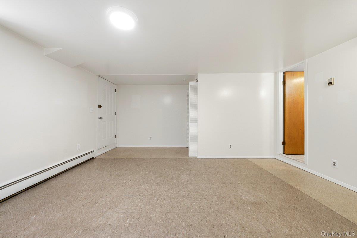 3633 Greystone Avenue – For Sale photo 43