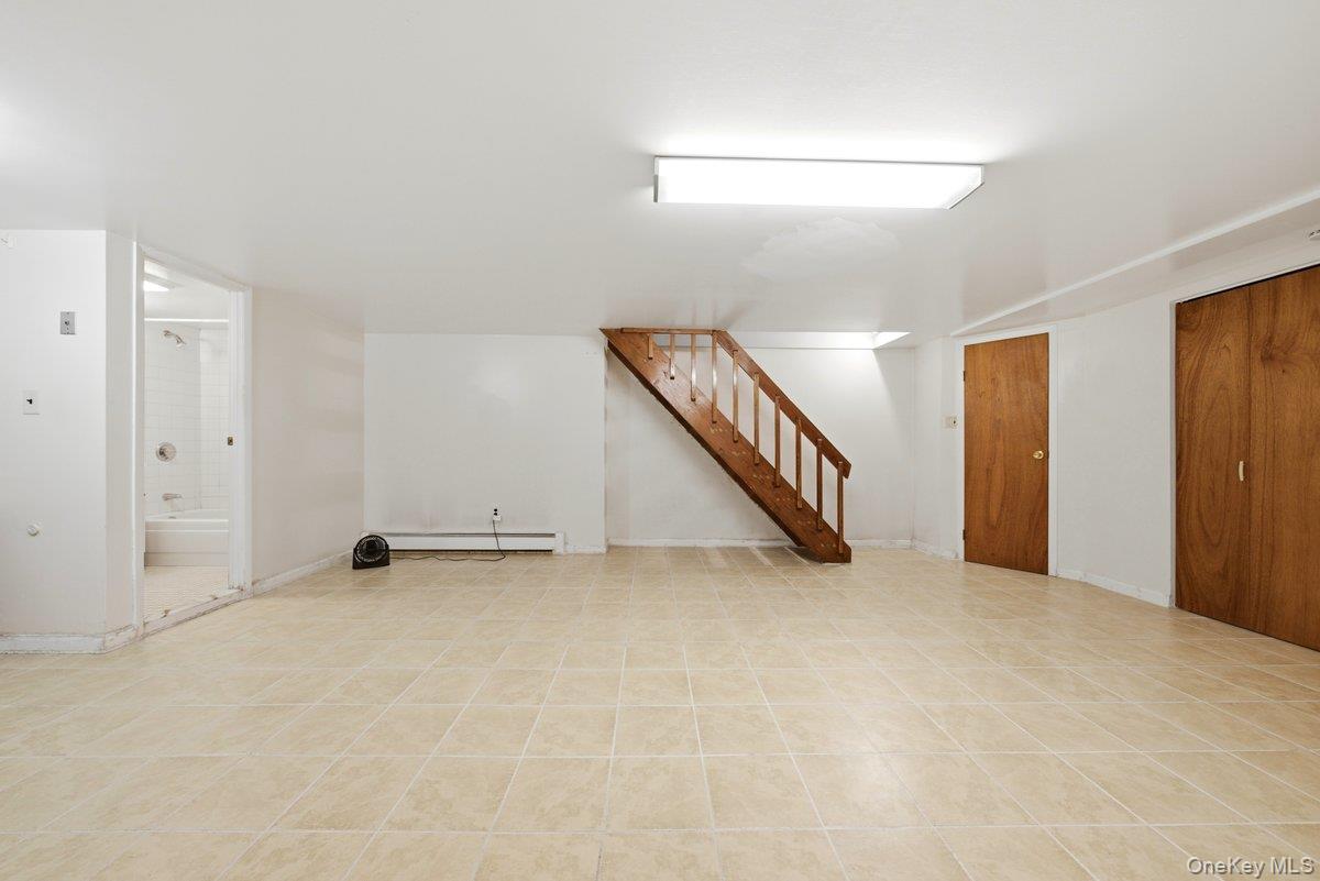 3633 Greystone Avenue – For Sale photo 40