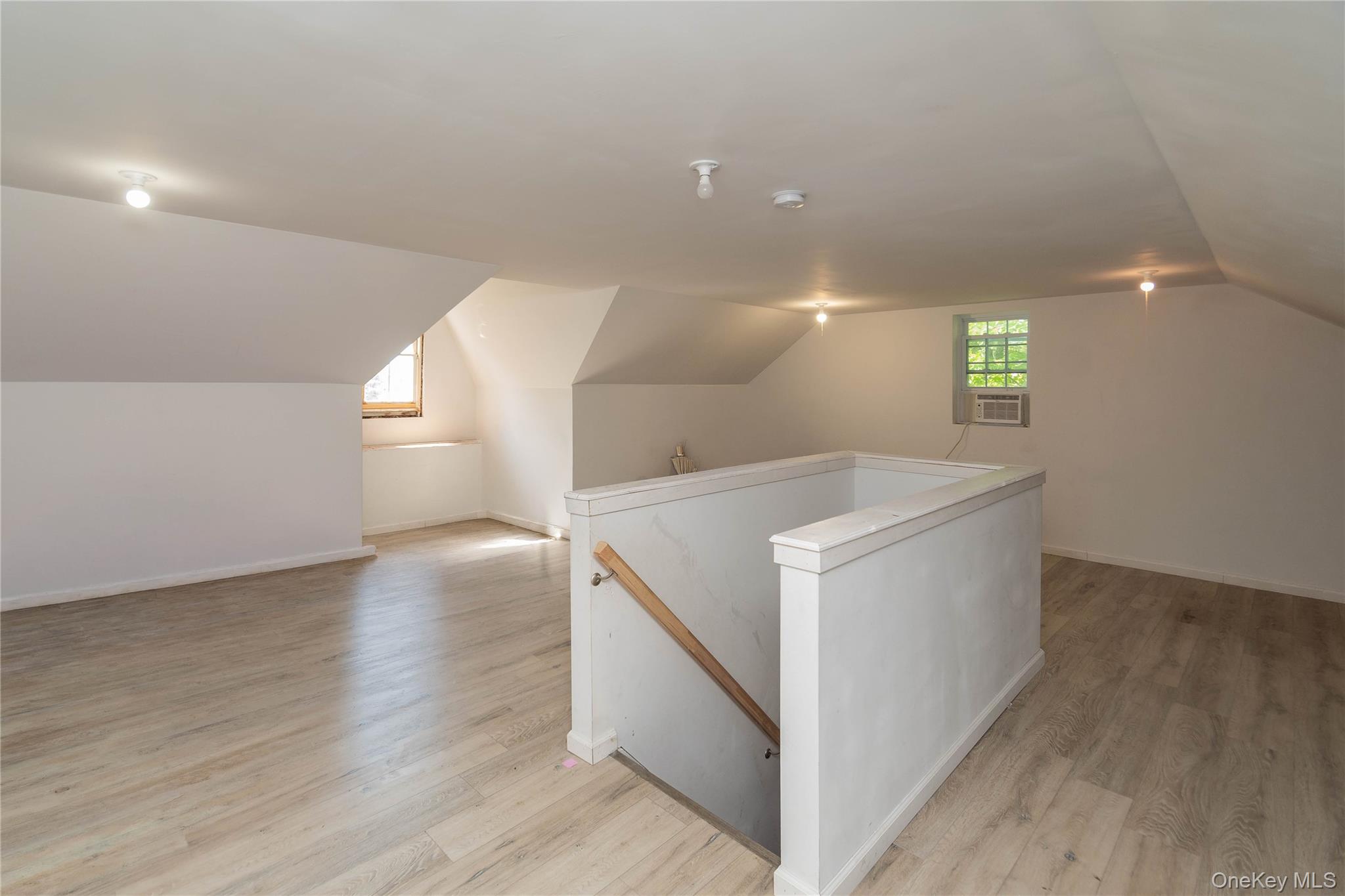 164 Greenwich Avenue – For Sale photo 9