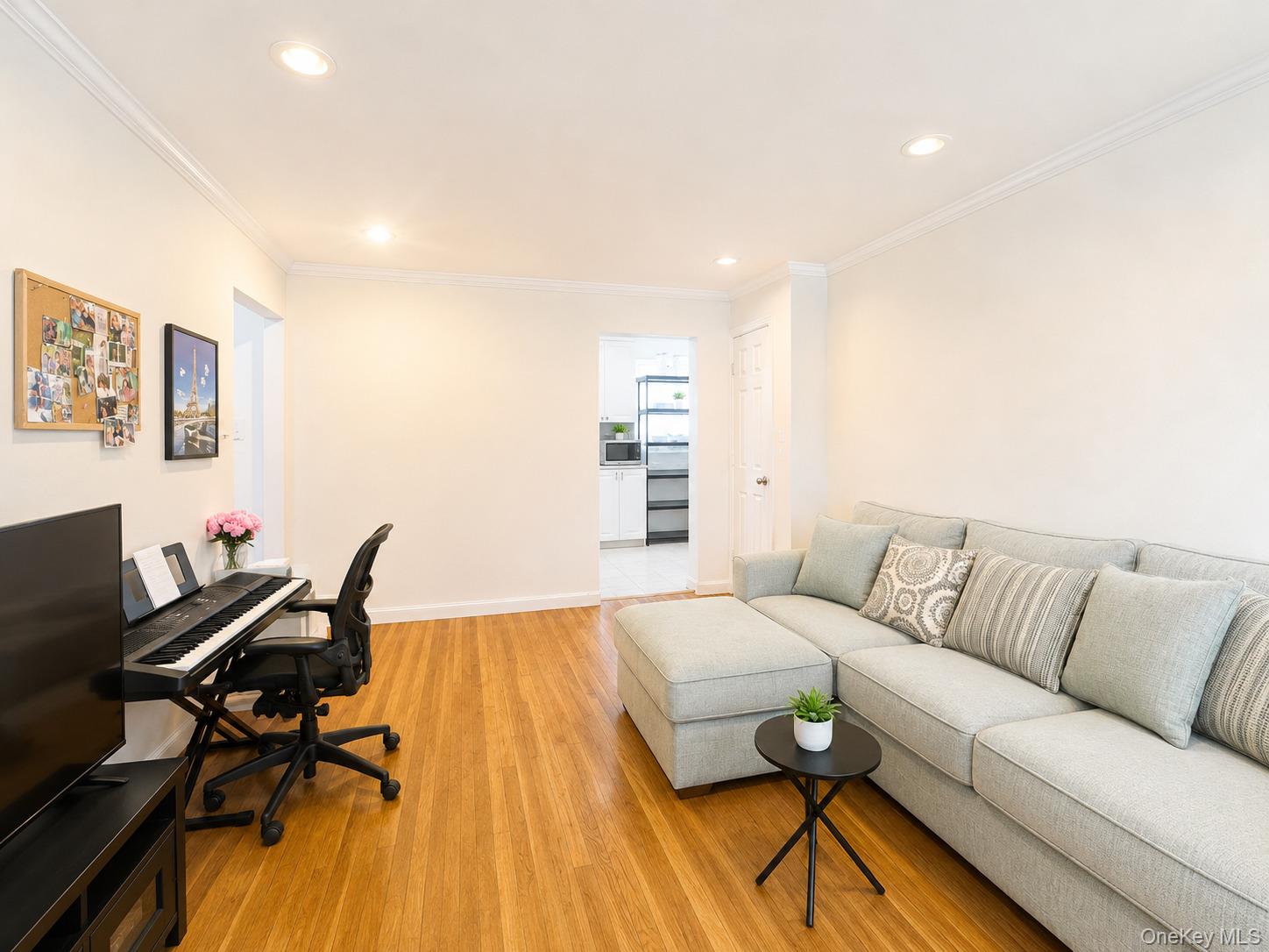 137-29 68TH Drive, Unit A photo 3