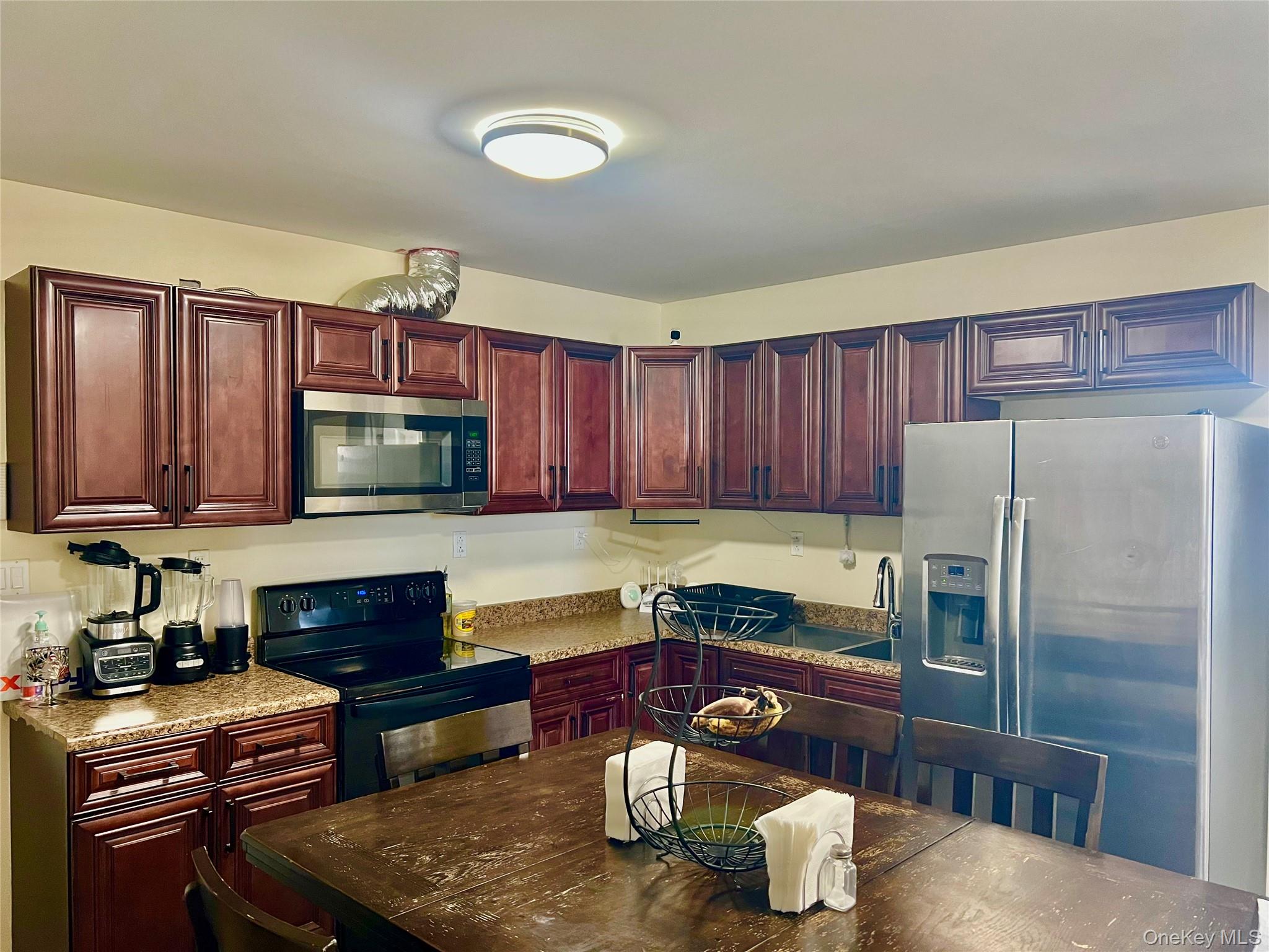 108 North Street, Unit 302