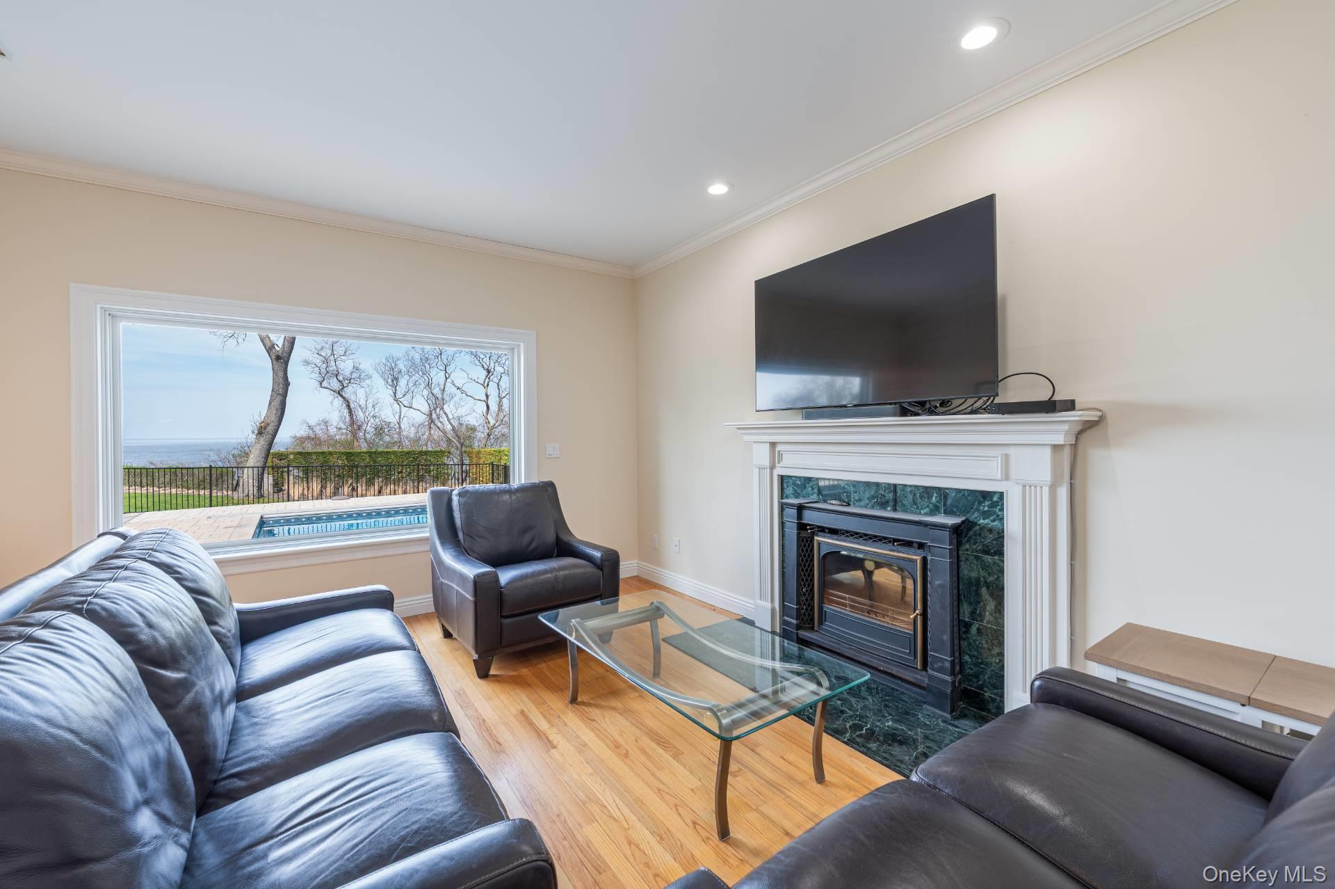 16125 Soundview Avenue – For Rent photo 16