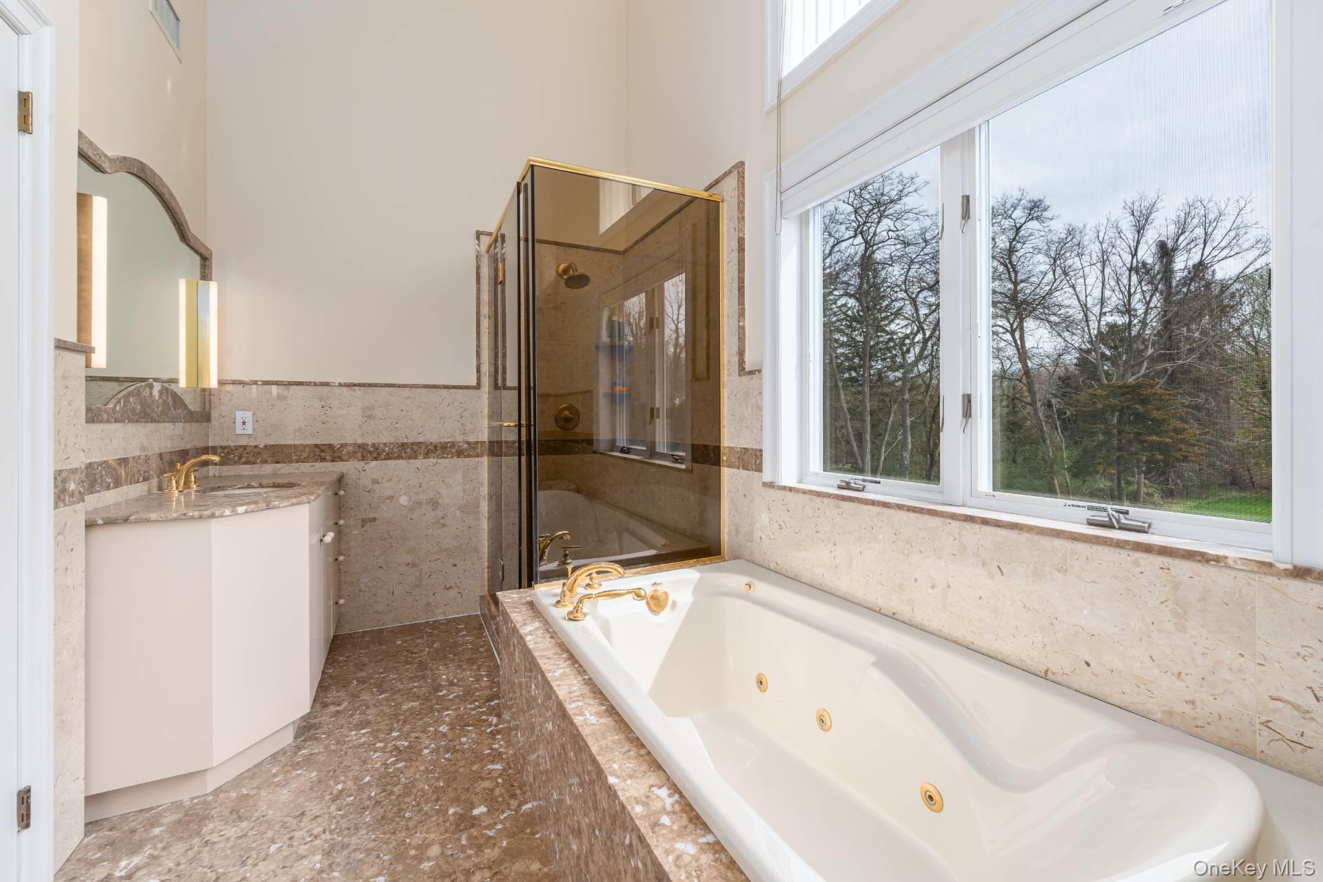 16125 Soundview Avenue – For Rent photo 18