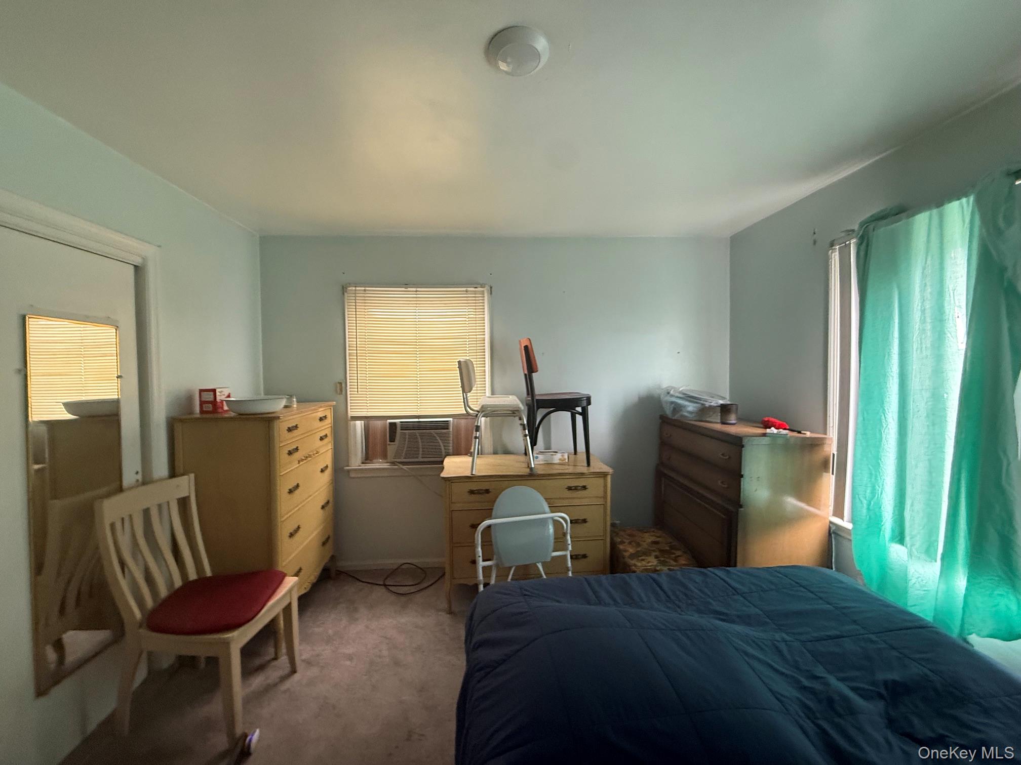 13619 220th Place – For Sale photo 8
