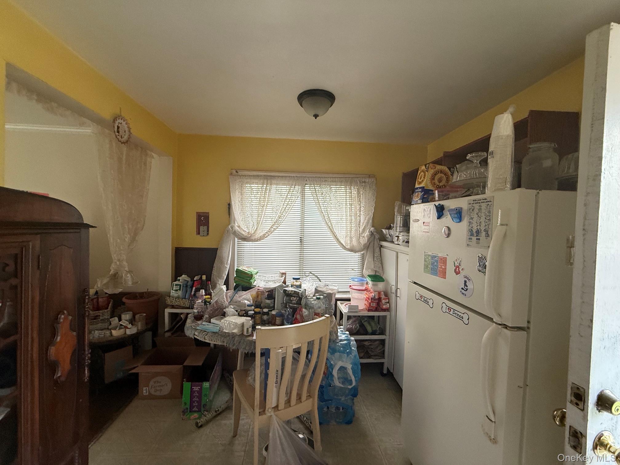 13619 220th Place – For Sale photo 4