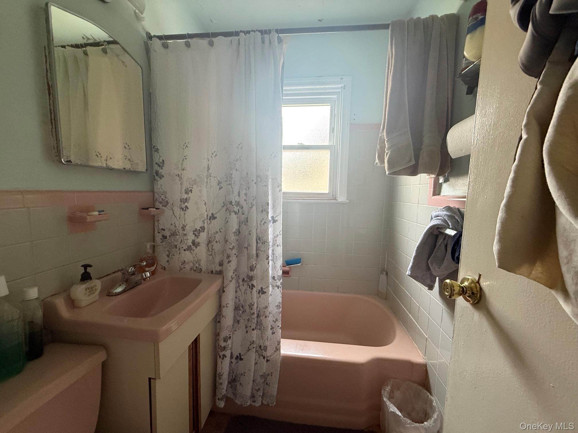 13619 220th Place – For Sale photo 7