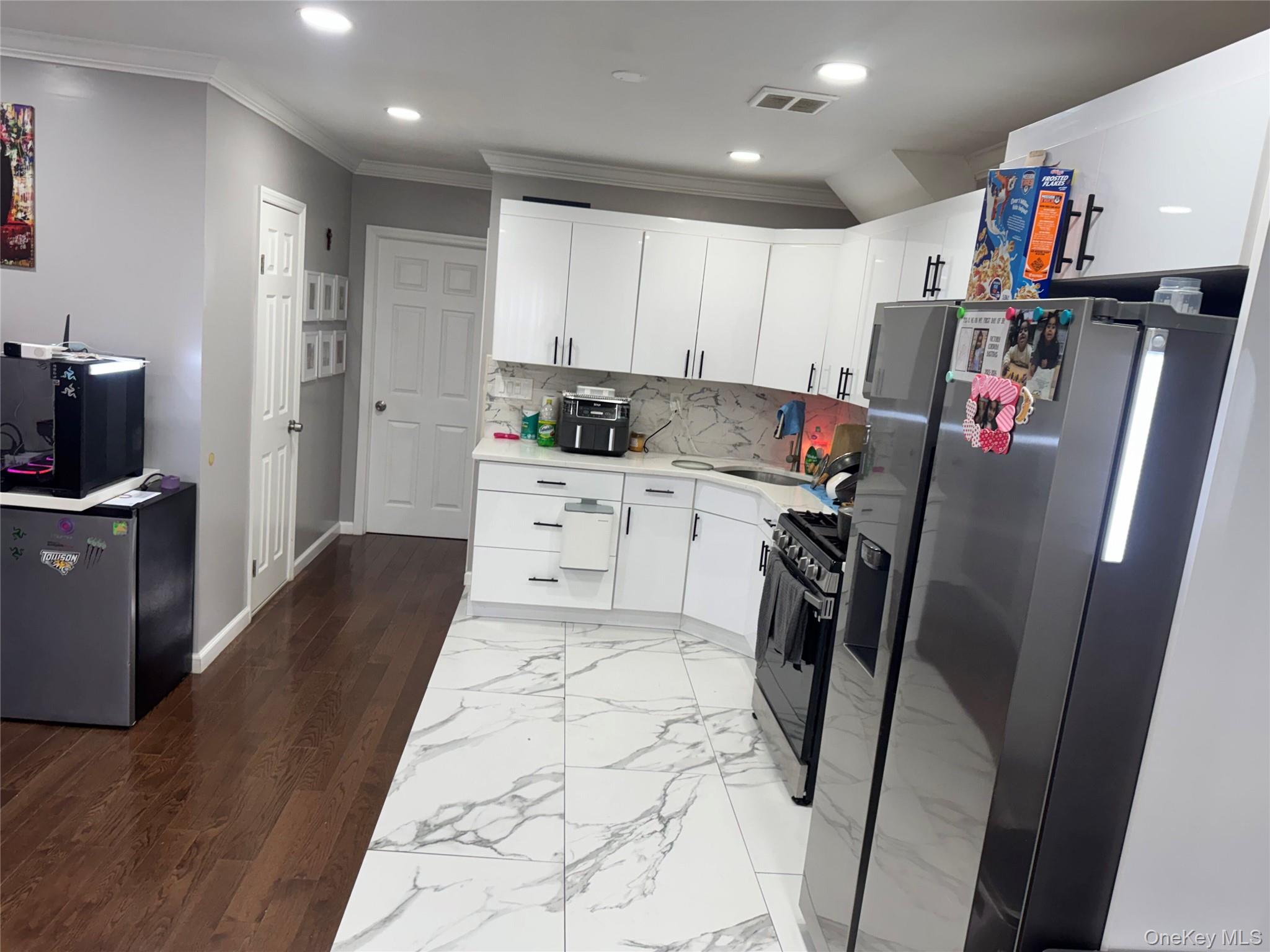 1932 21st Drive – For Rent photo 6