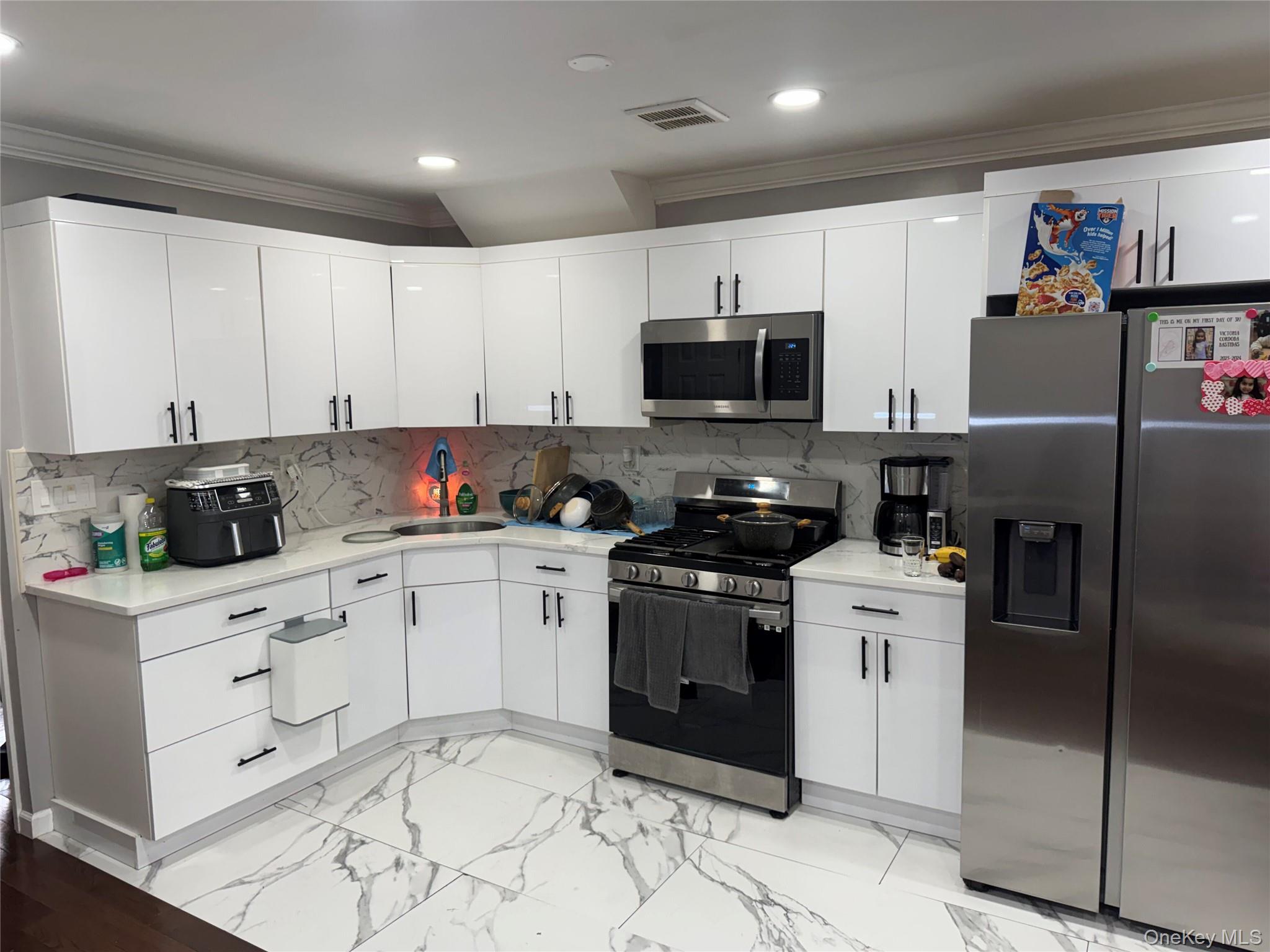 1932 21st Drive – For Rent photo 10