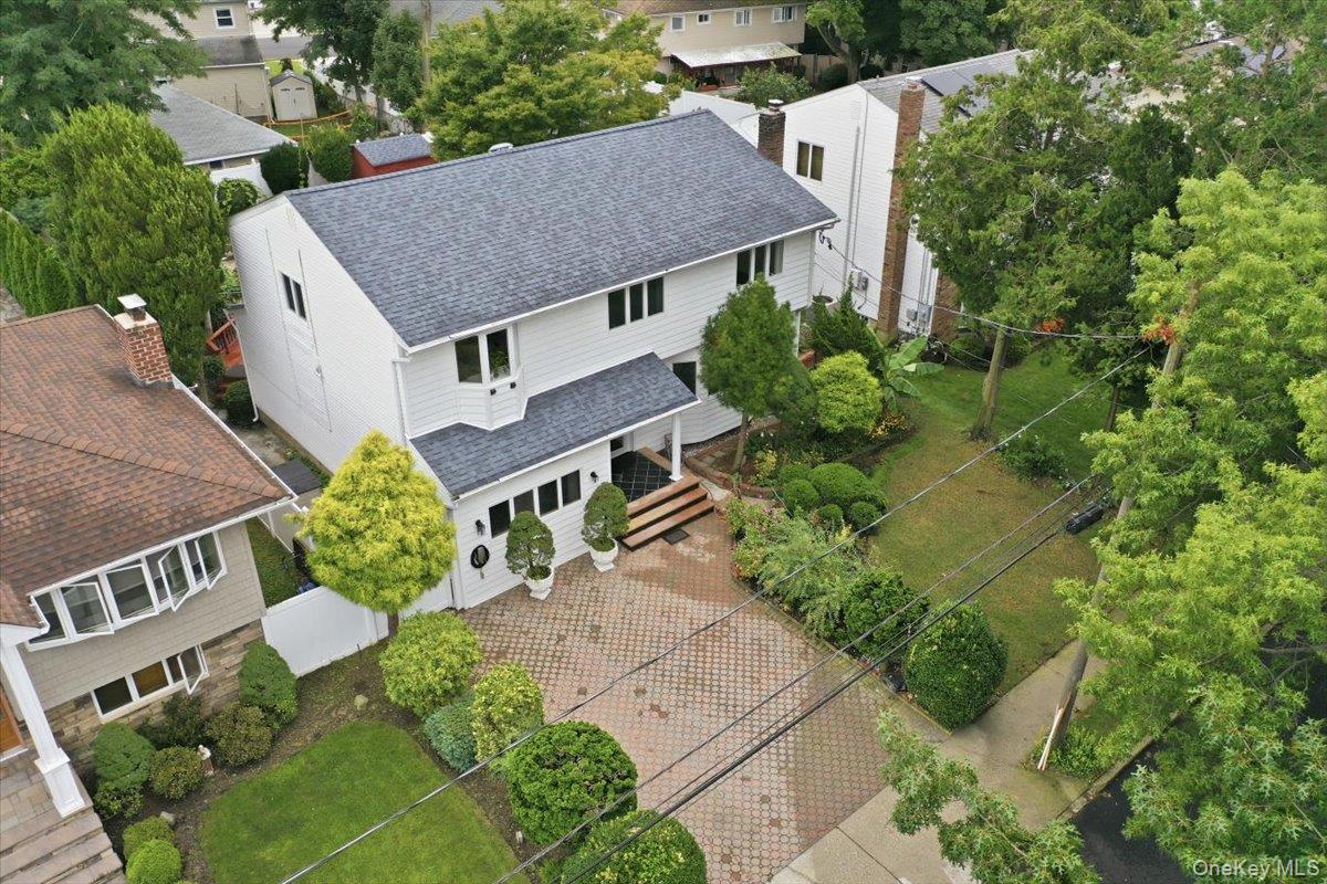 701 Hoover Street – For Sale