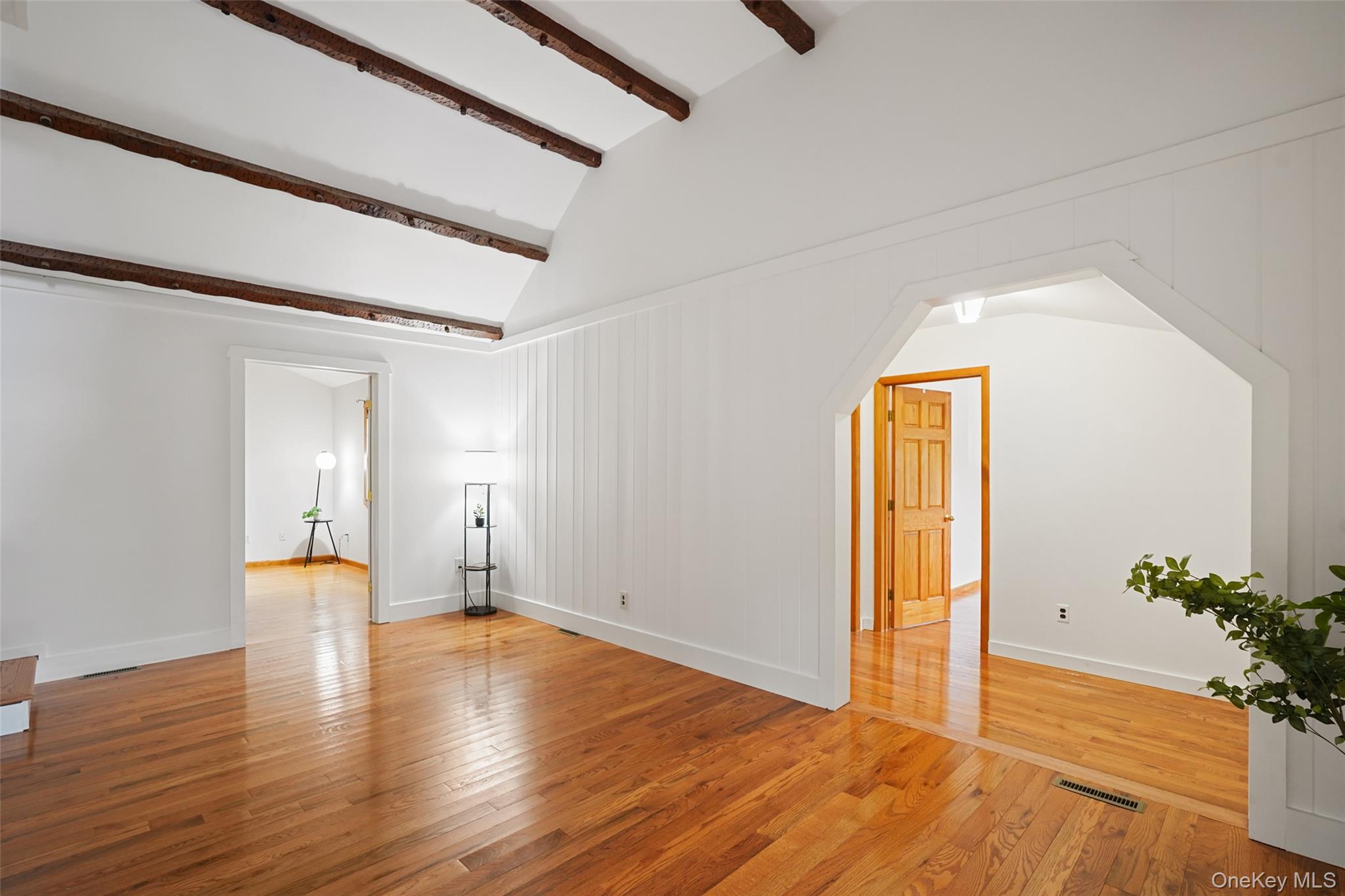17 Mary Avenue – For Sale photo 10
